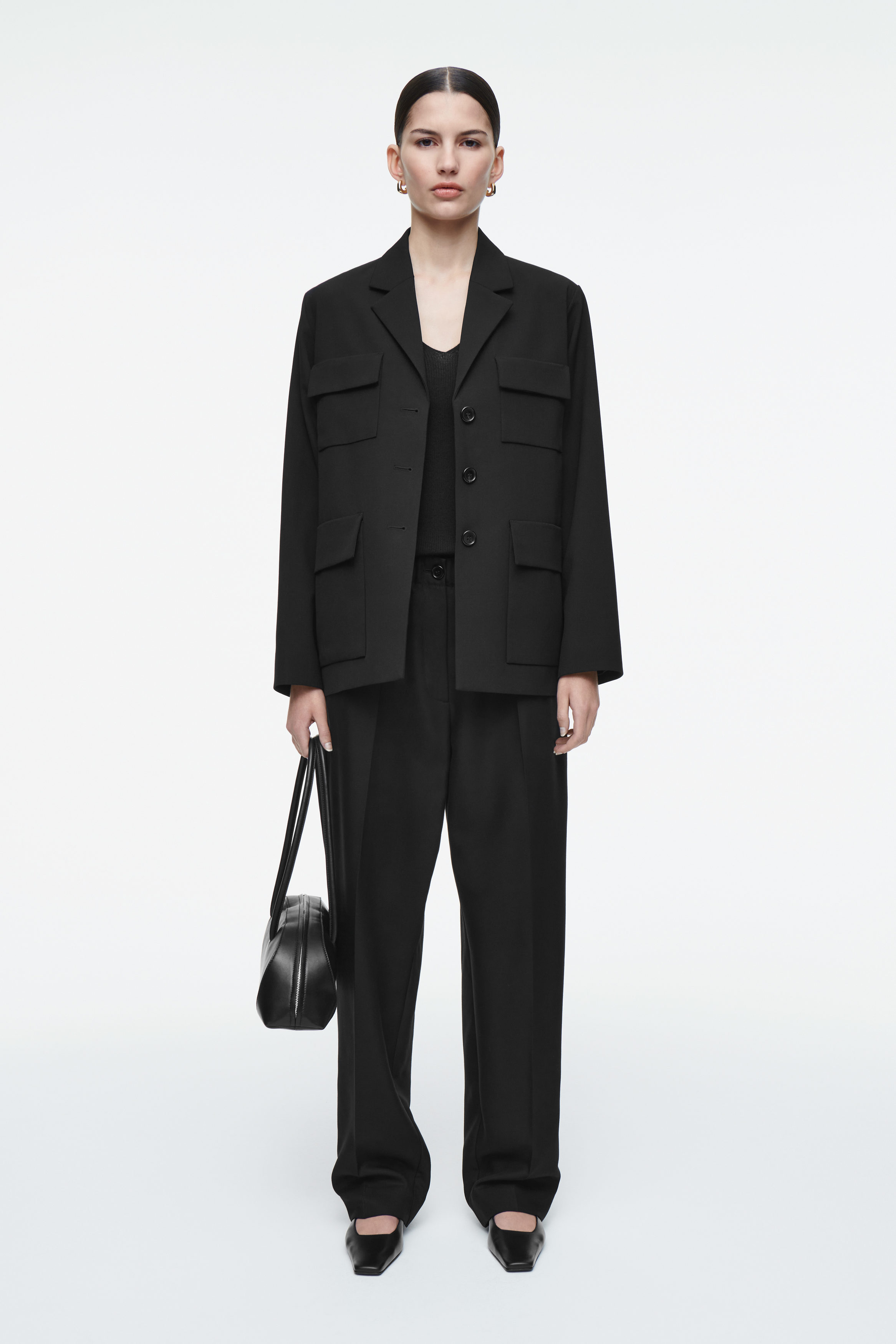 パンツ COS wide leg tailored twill trousers REGULAR WOOL-TWILL WIDE-LEG TROUSERS - BLACK | COS