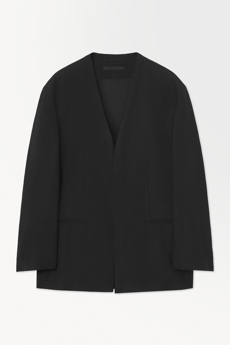 The Inverted Lapel Blazer