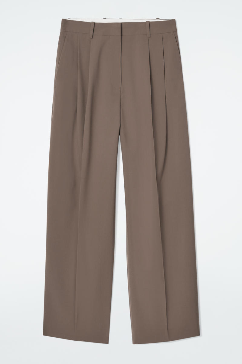 Wide-Leg Tailored Twill Trousers in Grey