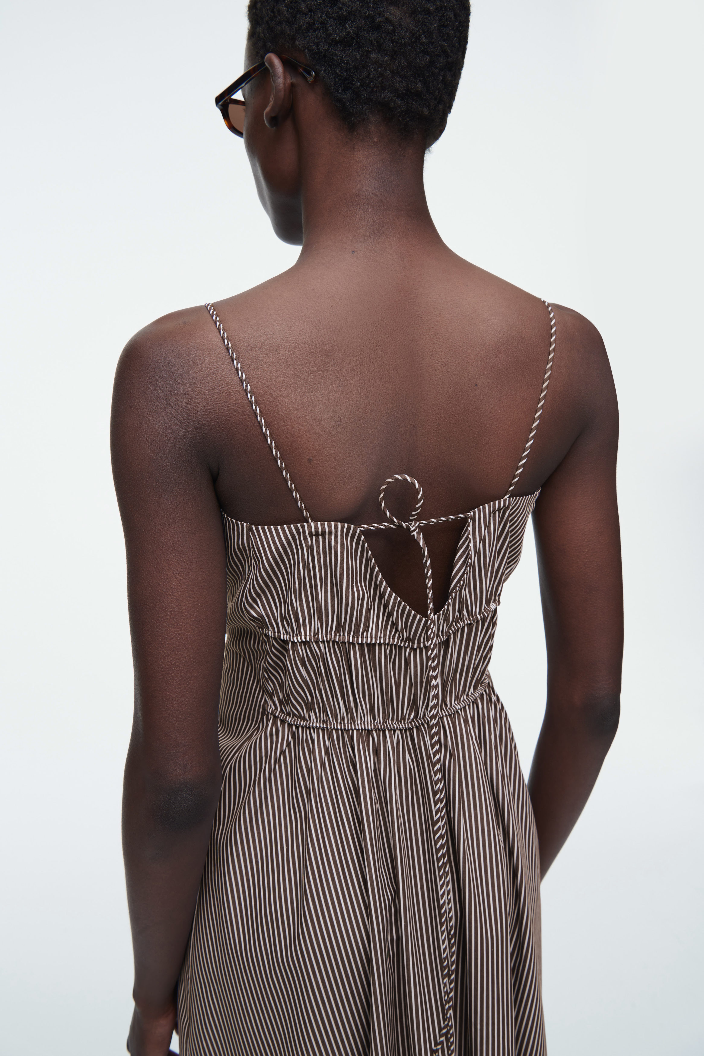 strapless open back dress OPEN BACK MIDI DRESS