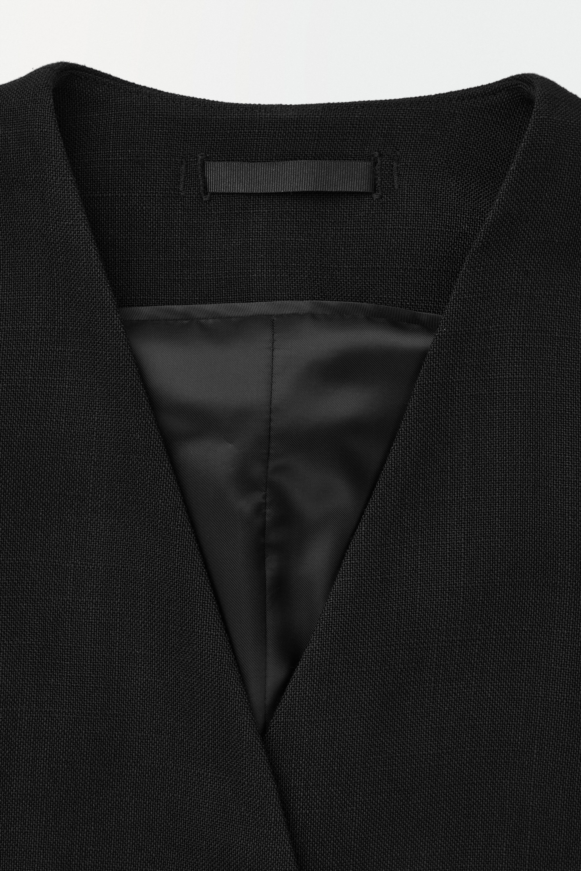 THE PEAK-LAPEL BLAZER - BLACK | COS