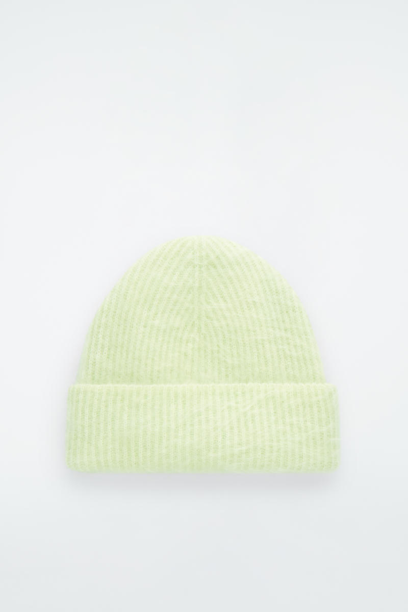 Ribbed Mohair Beanie