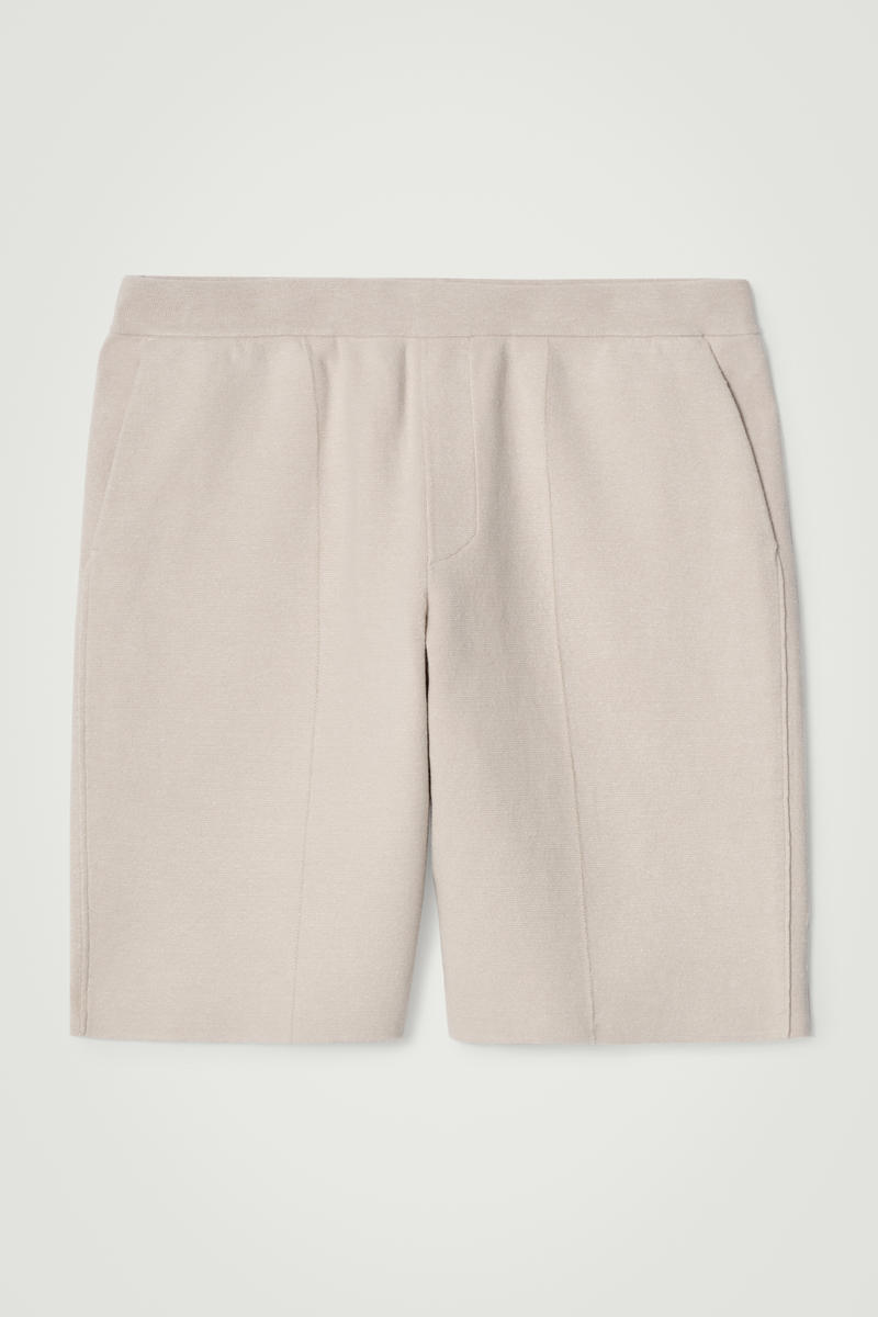Knitted Linen Shorts in Green