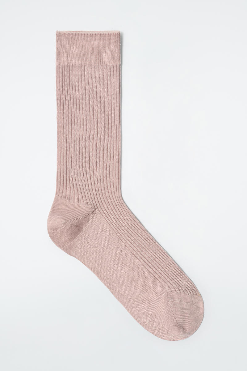 Ribbed Silk Socks