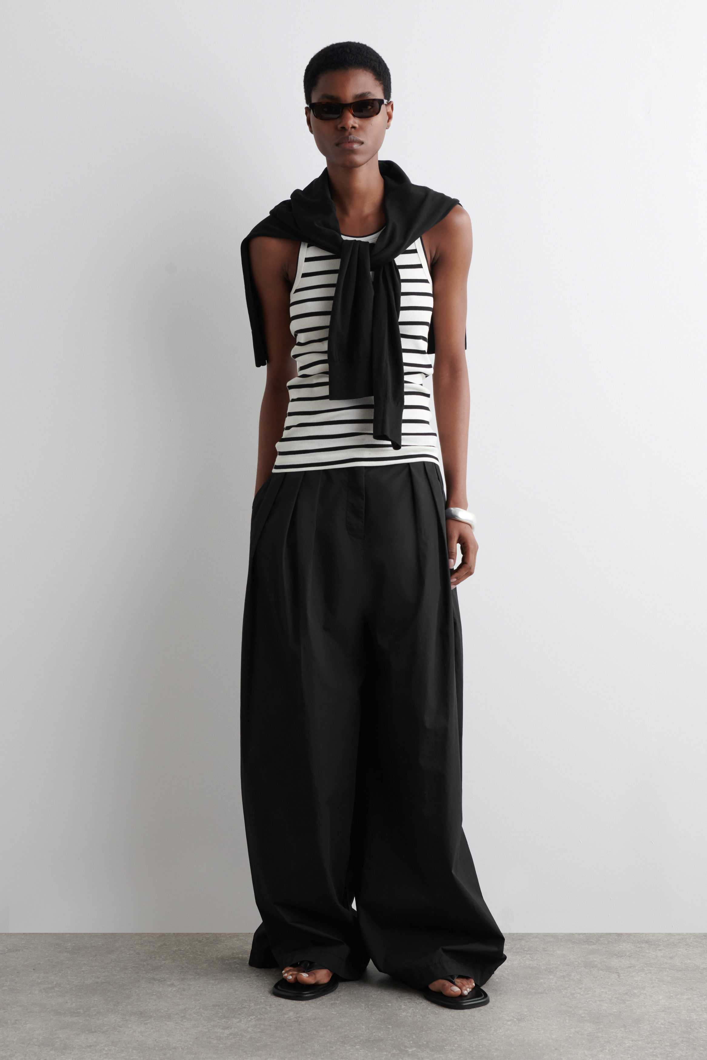 RIBBED TANK TOP - BLACK / WHITE / STRIPED | COS