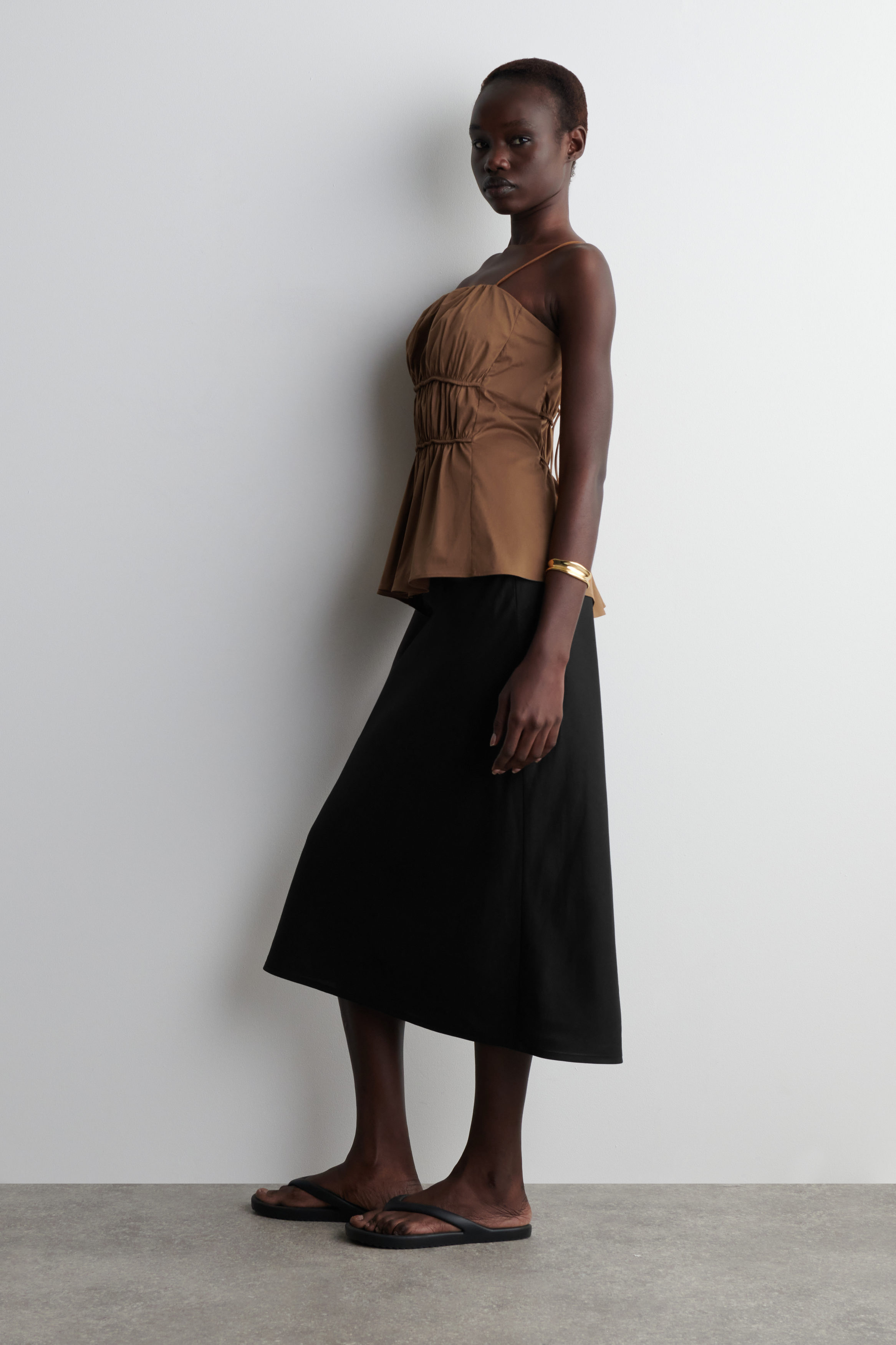 GATHERED COTTON PEPLUM TOP - BROWN | COS