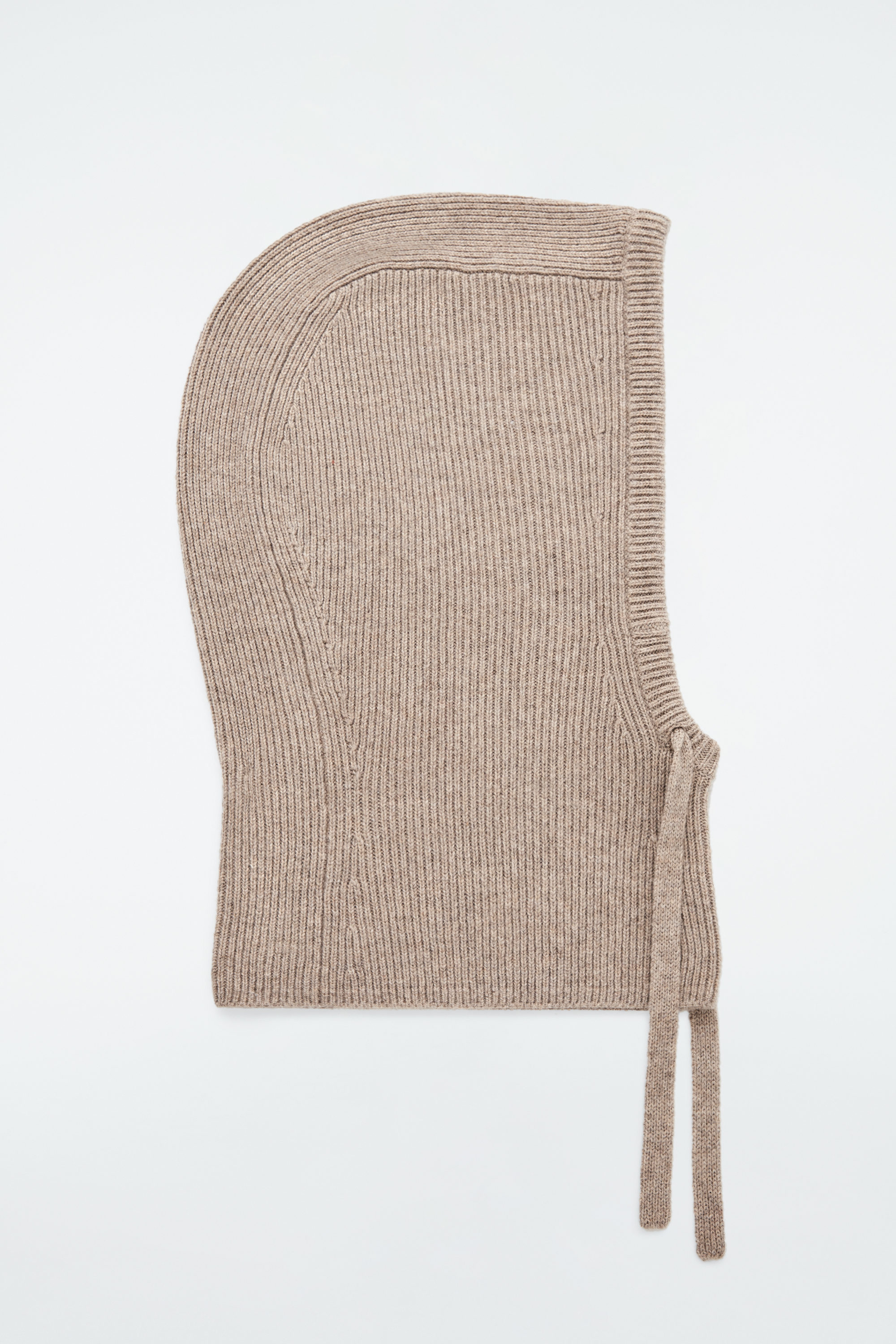 Hand Knit Balaclava グレイッシュベージュ SUGARHILL（シュガーヒル）の「PLATING KNIT BALACLAVA（ニット