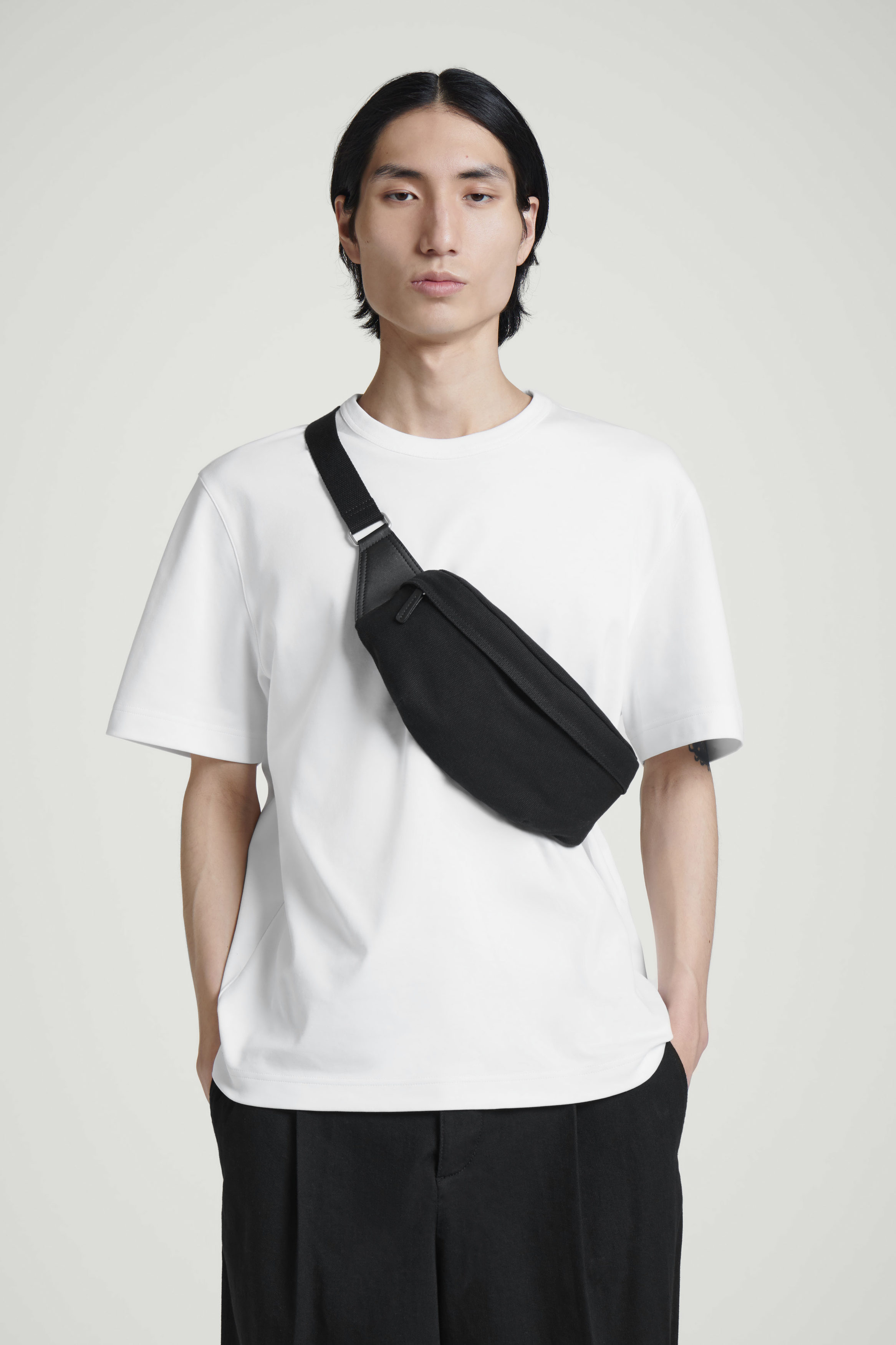 UTILITY CROSSBODY BAG - CANVAS