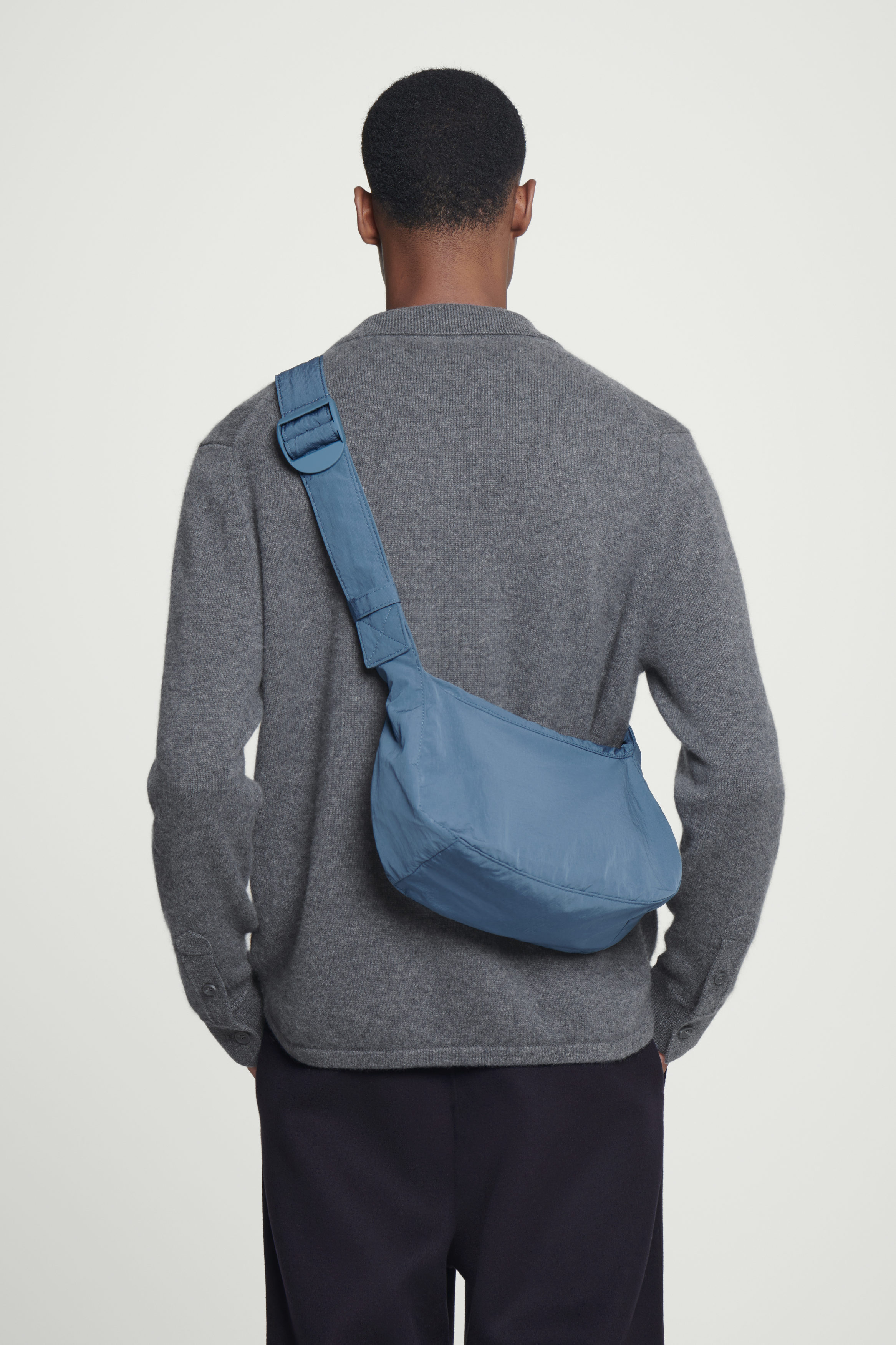 CROSSBODY SADDLE BAG - NYLON - BLUE | COS