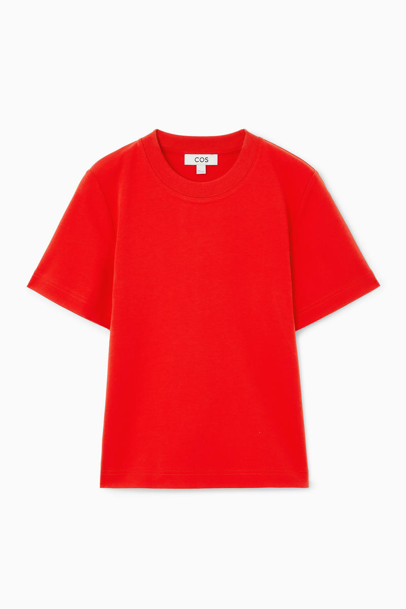 Cos Das Elegante T-shirt In Leuchtendes Rot