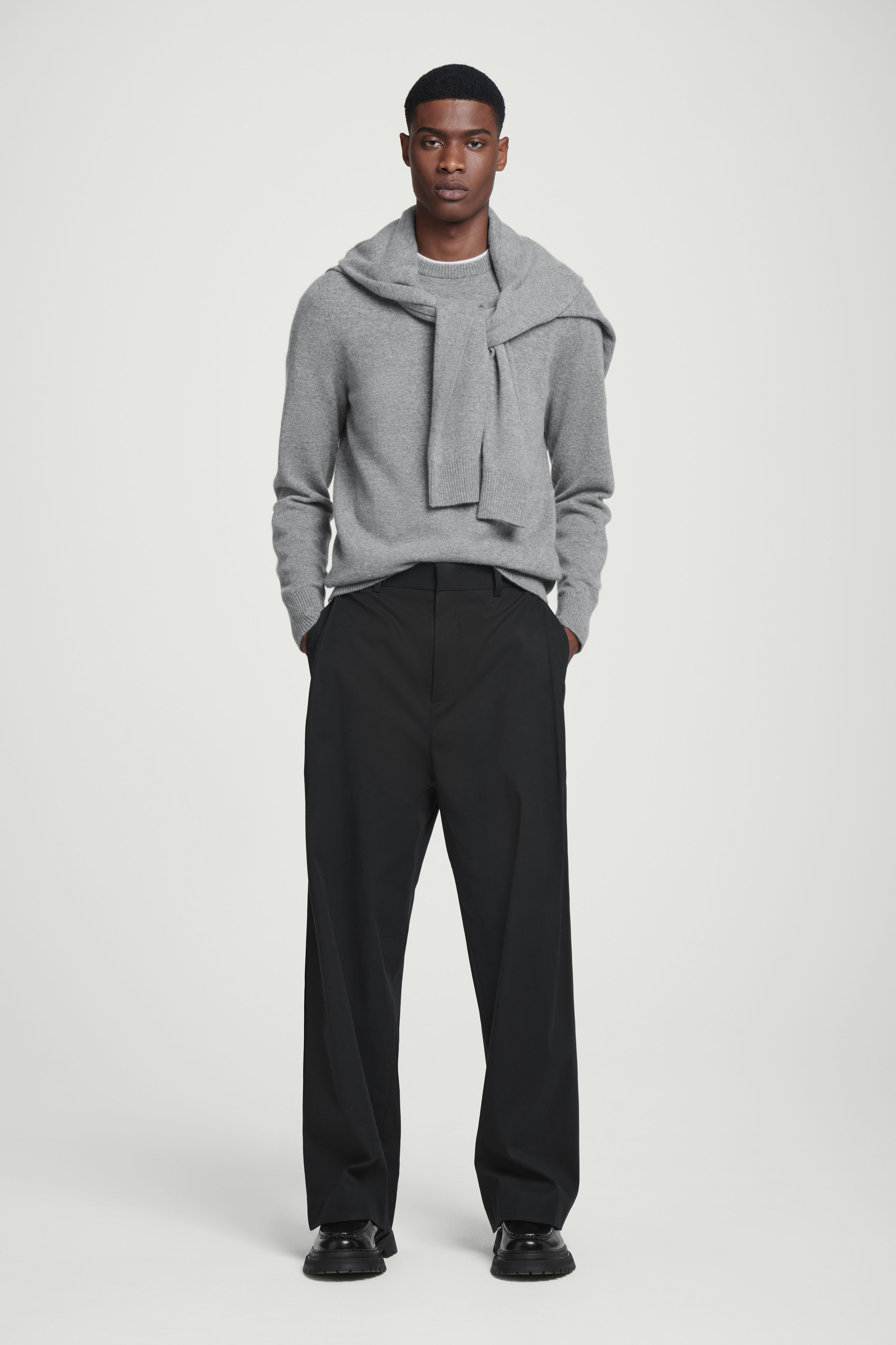 PURE CASHMERE JUMPER - GREY PURE CASHMERE JUMPER - GREY