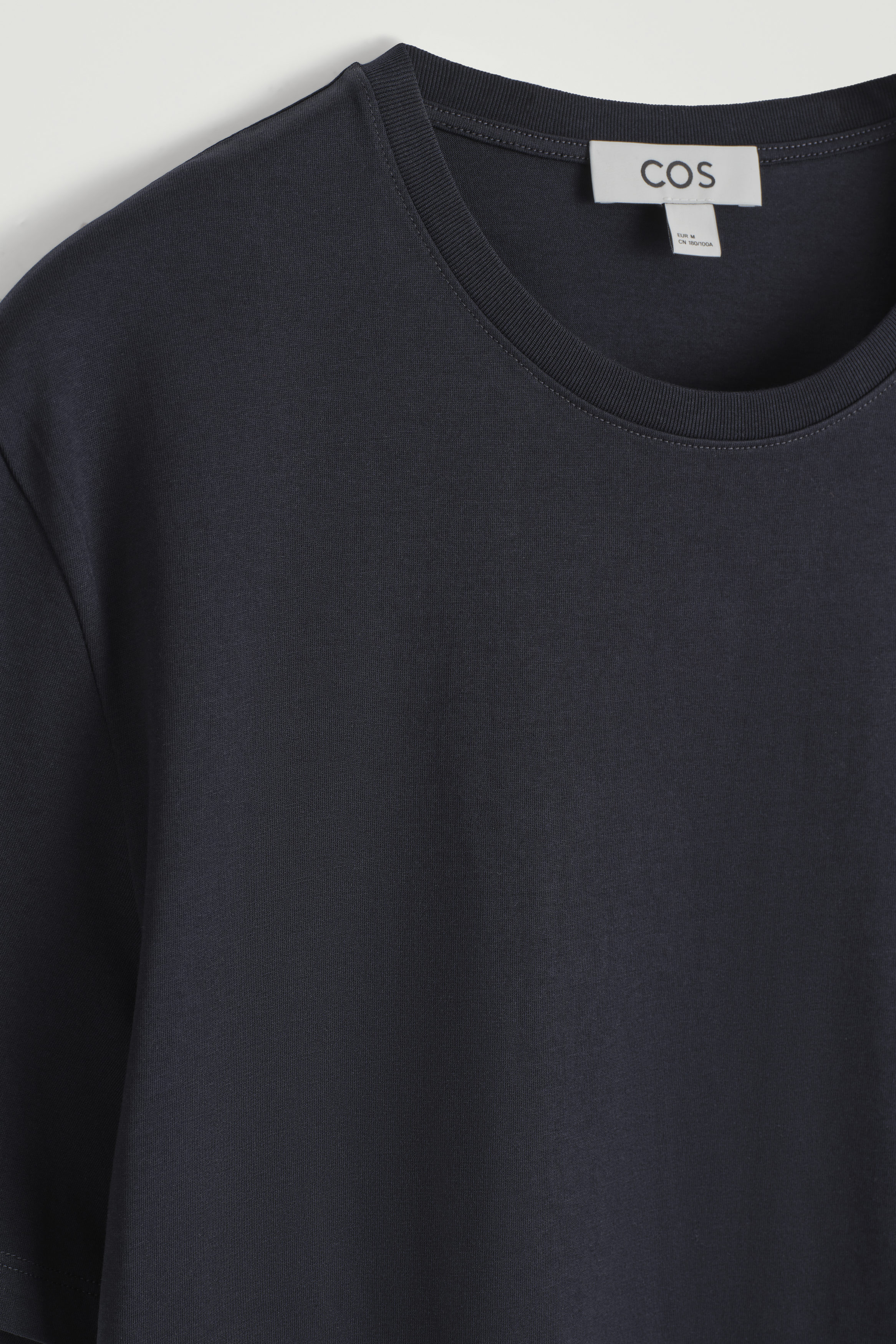 COTTON CREW-NECK T-SHIRT - NAVY | COS