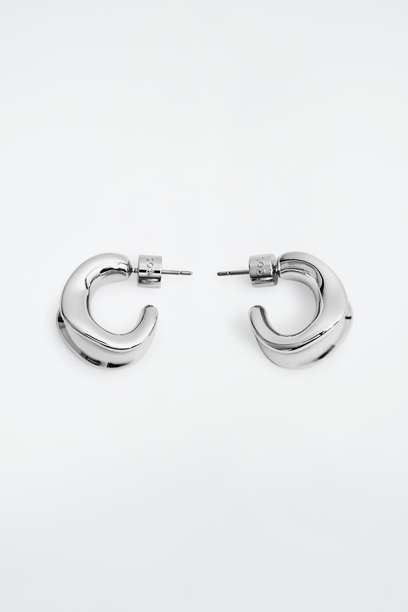 Sculpted Hoop Earrings