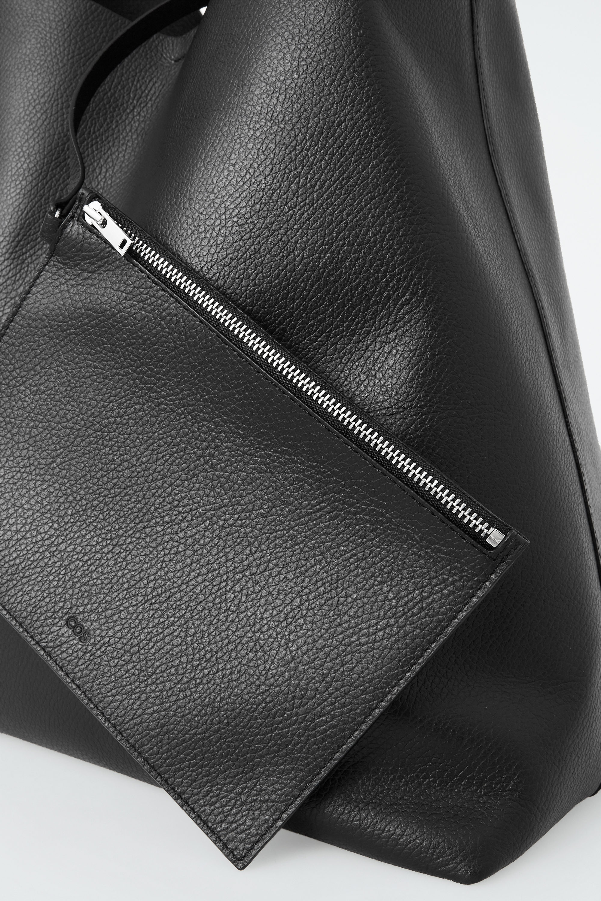 Black leather tote handbags online