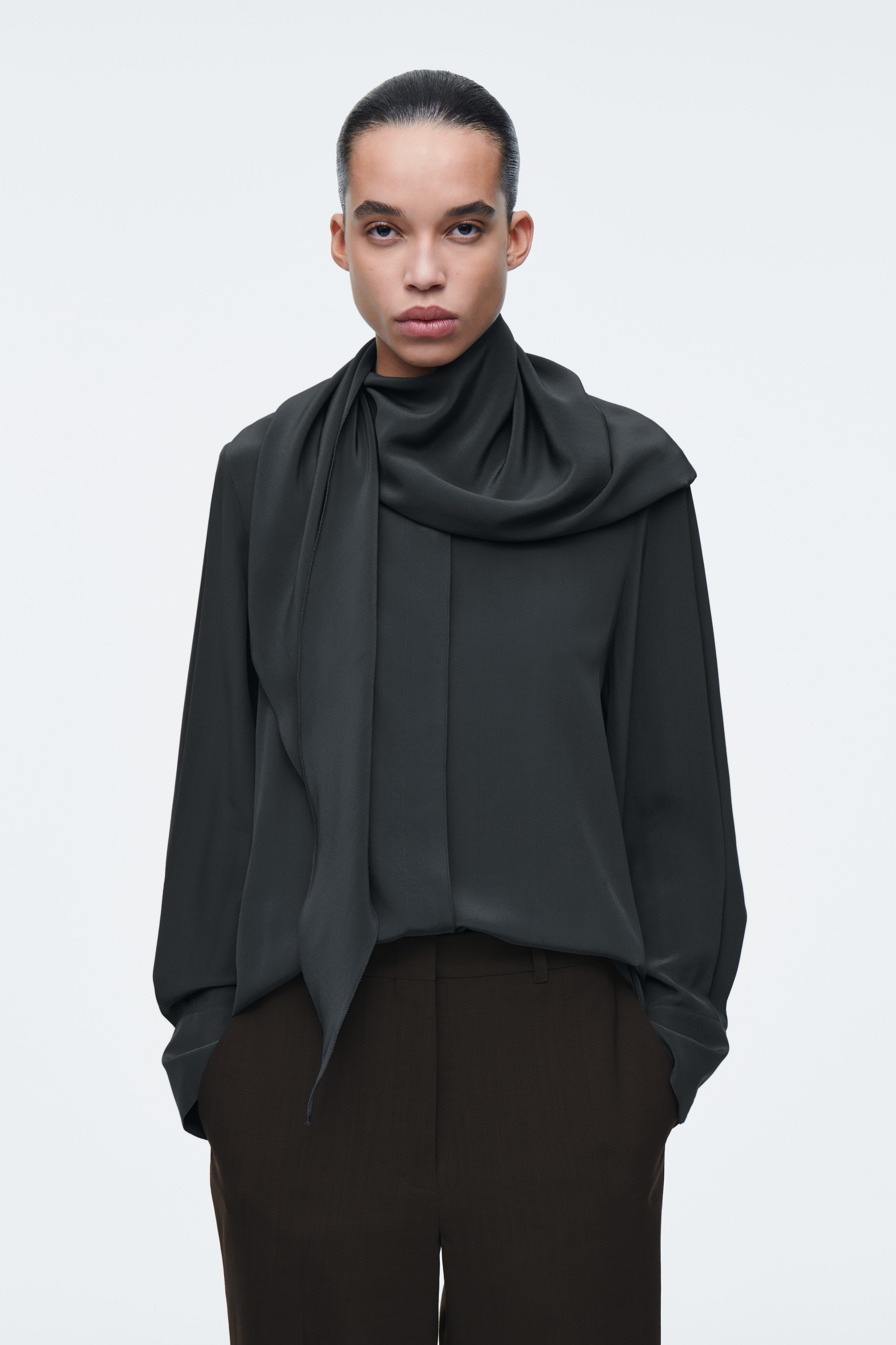 [RECTO] / ☆ 25SS SCARF DETAIL JUMPER / BLACK RECTO - Official Website