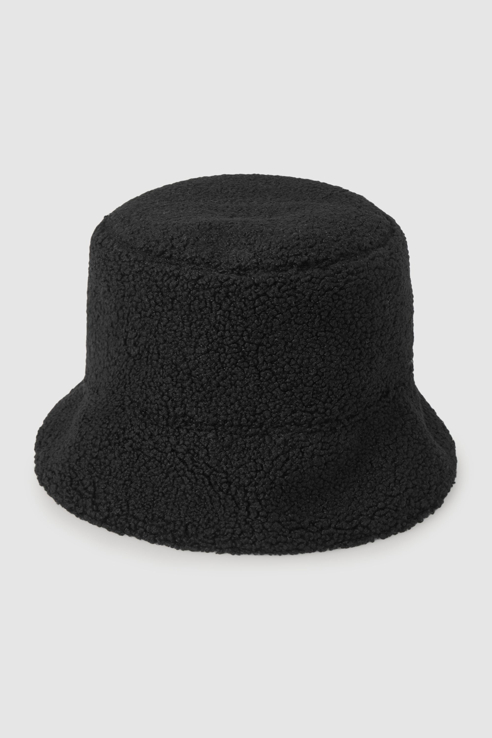 Hats, Scarves \u0026 Gloves | COS AU