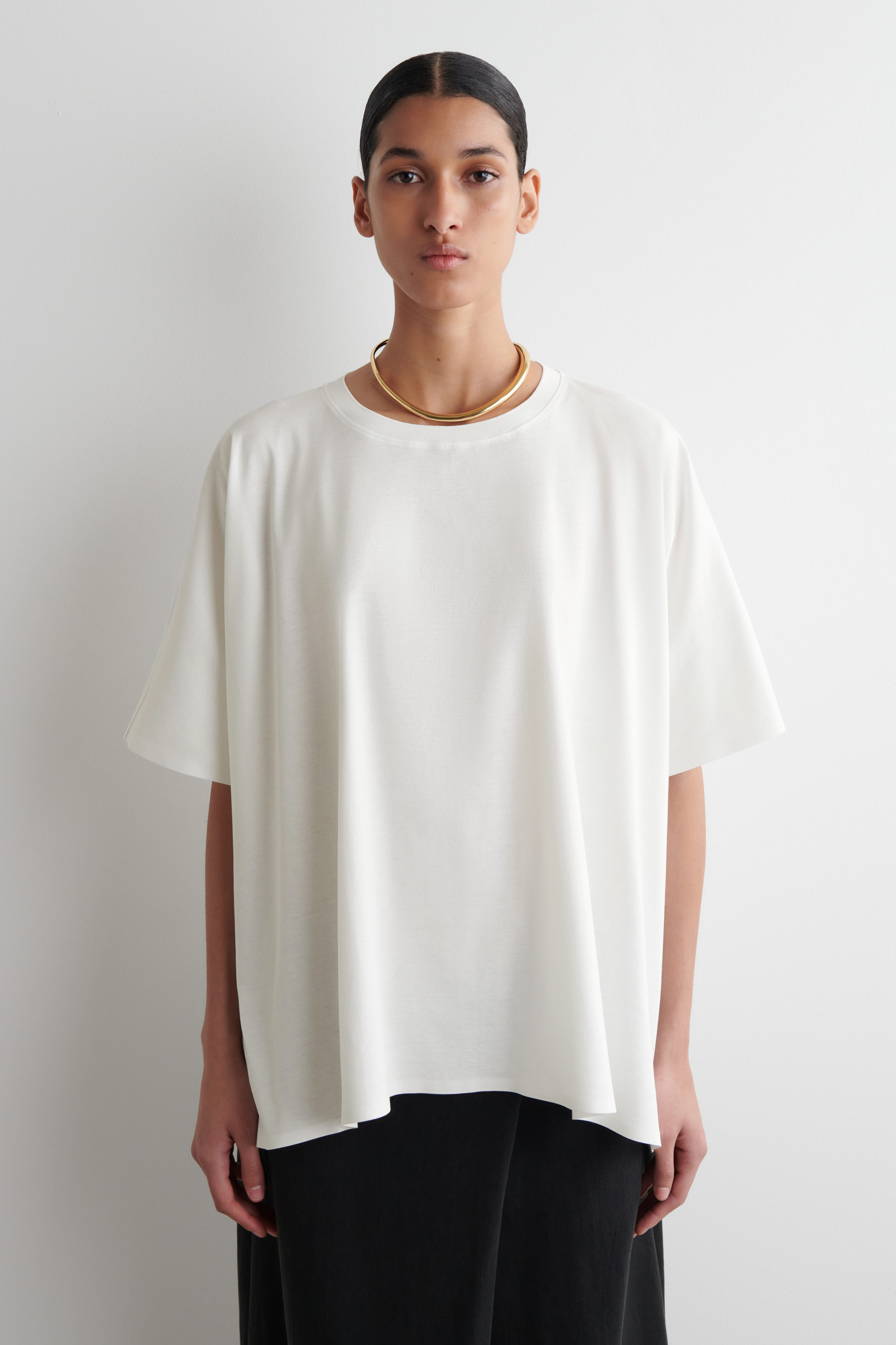 OVERSIZED BATWING-SLEEVE T-SHIRT - WHITE | COS