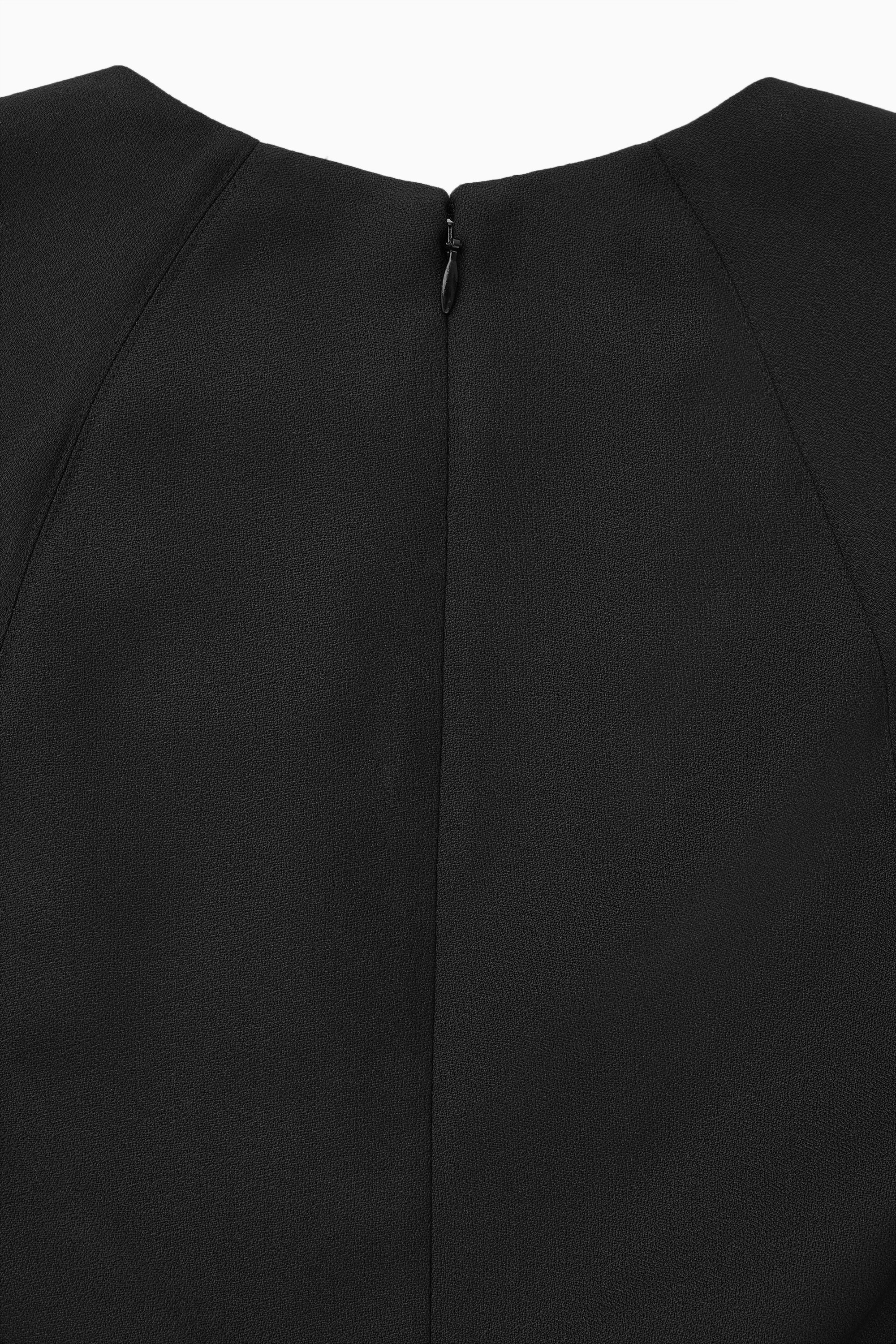 MINI HEIKE DRESS BLACK