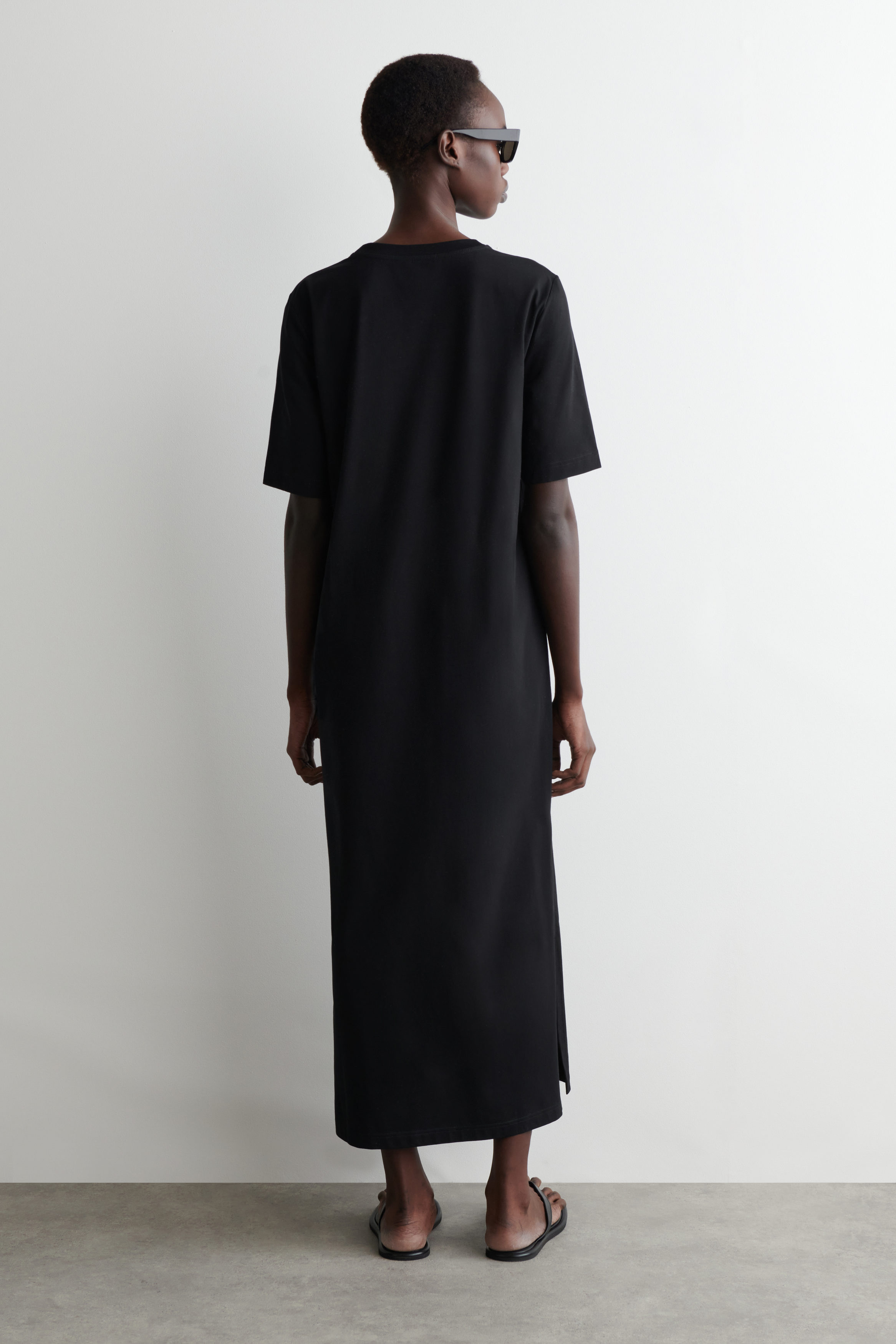 オールインワン・サロペット Courreges Black Cotton T-Shirt Dress Petite Cotton Cinched Waist Shirt Dress | boohoo