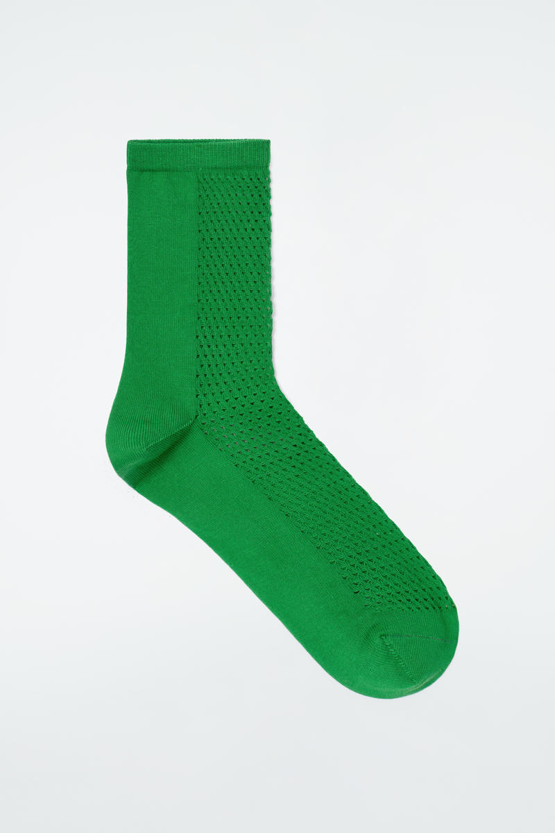 Cos Chaussettes En Maille Pointelle In Vert