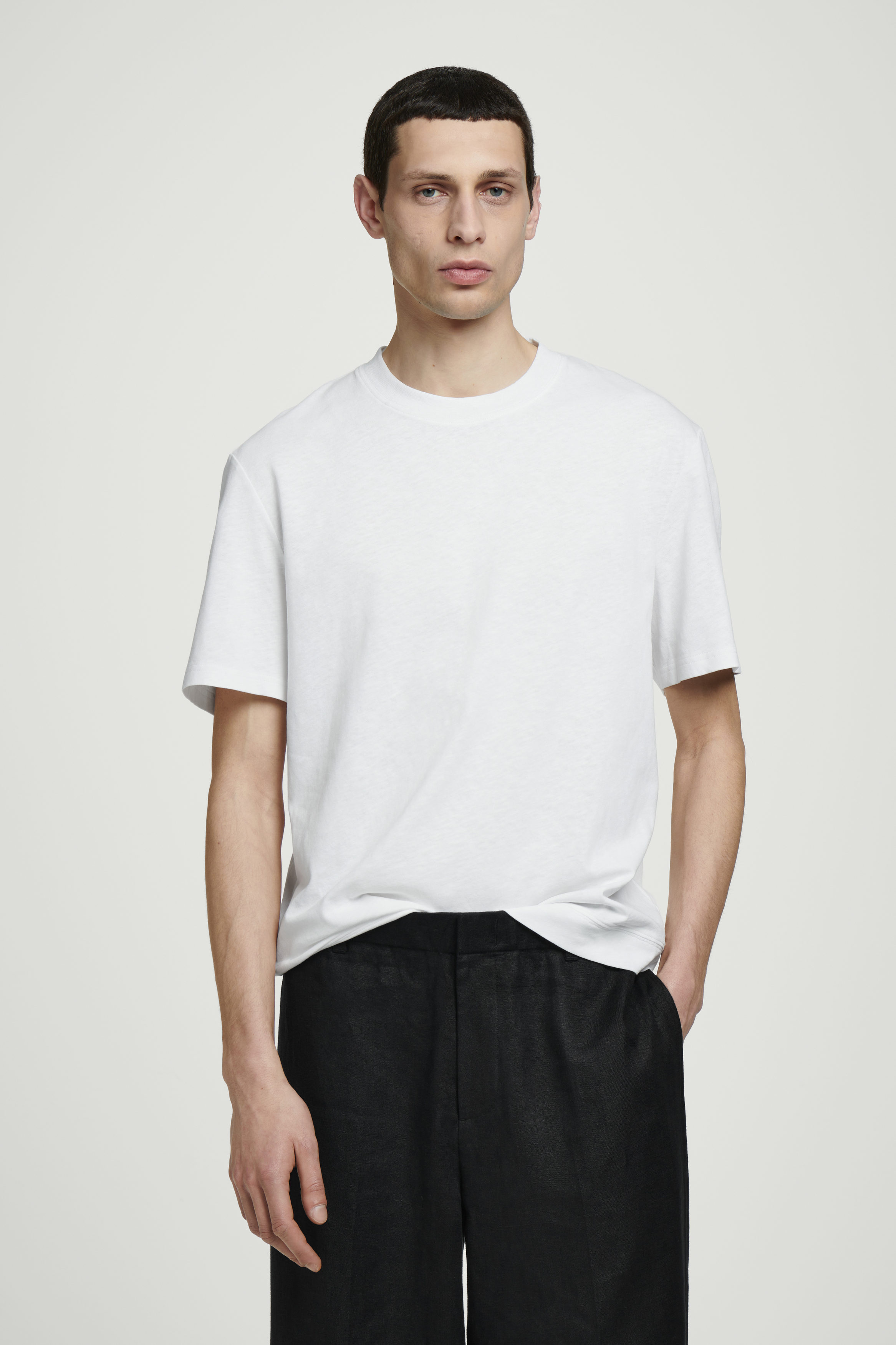 RELAXED SLUBBED COTTON-LINEN T-SHIRT - WHITE | COS