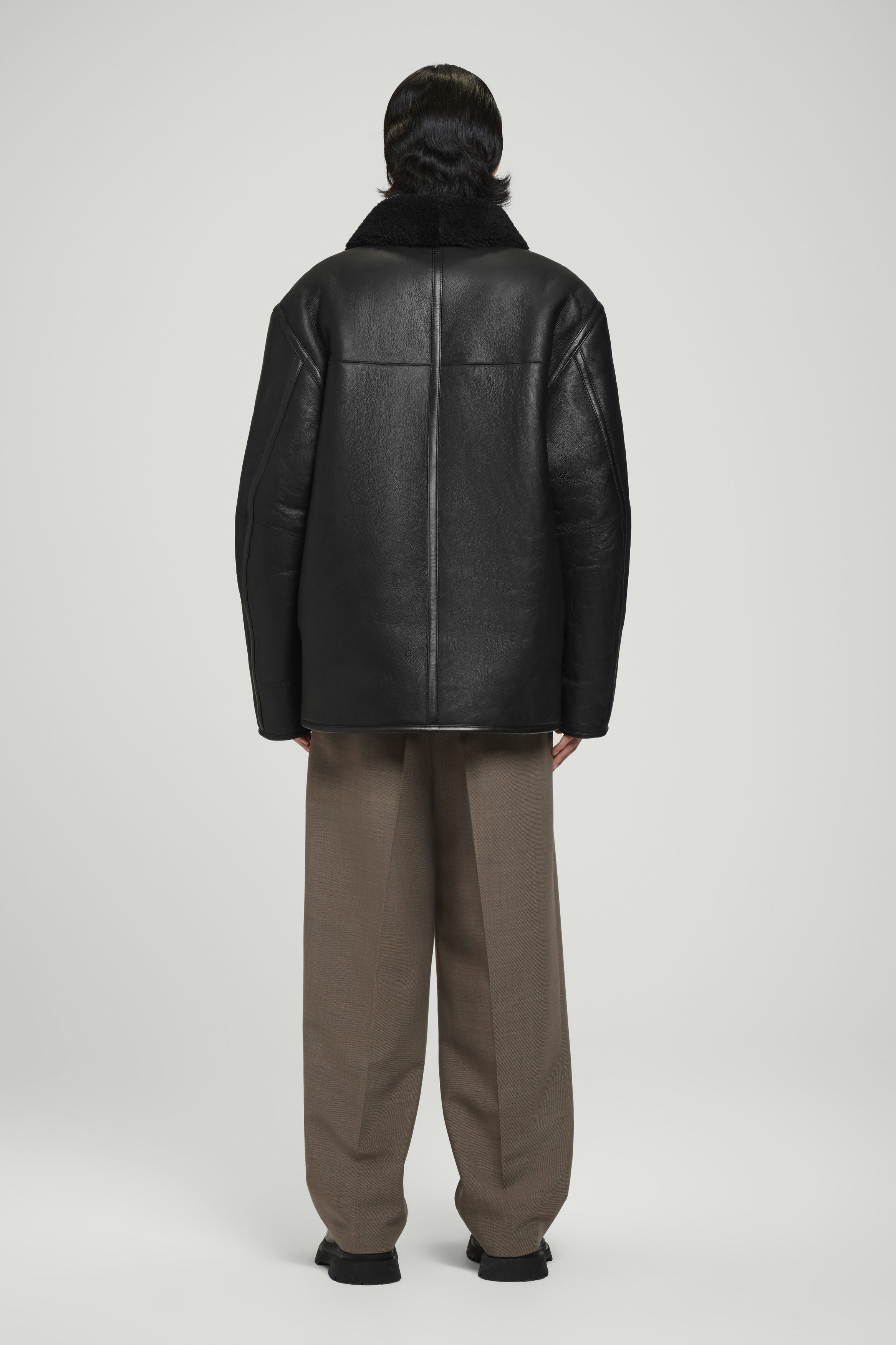 SHEARLING FLIGHT JACKET - BLACK