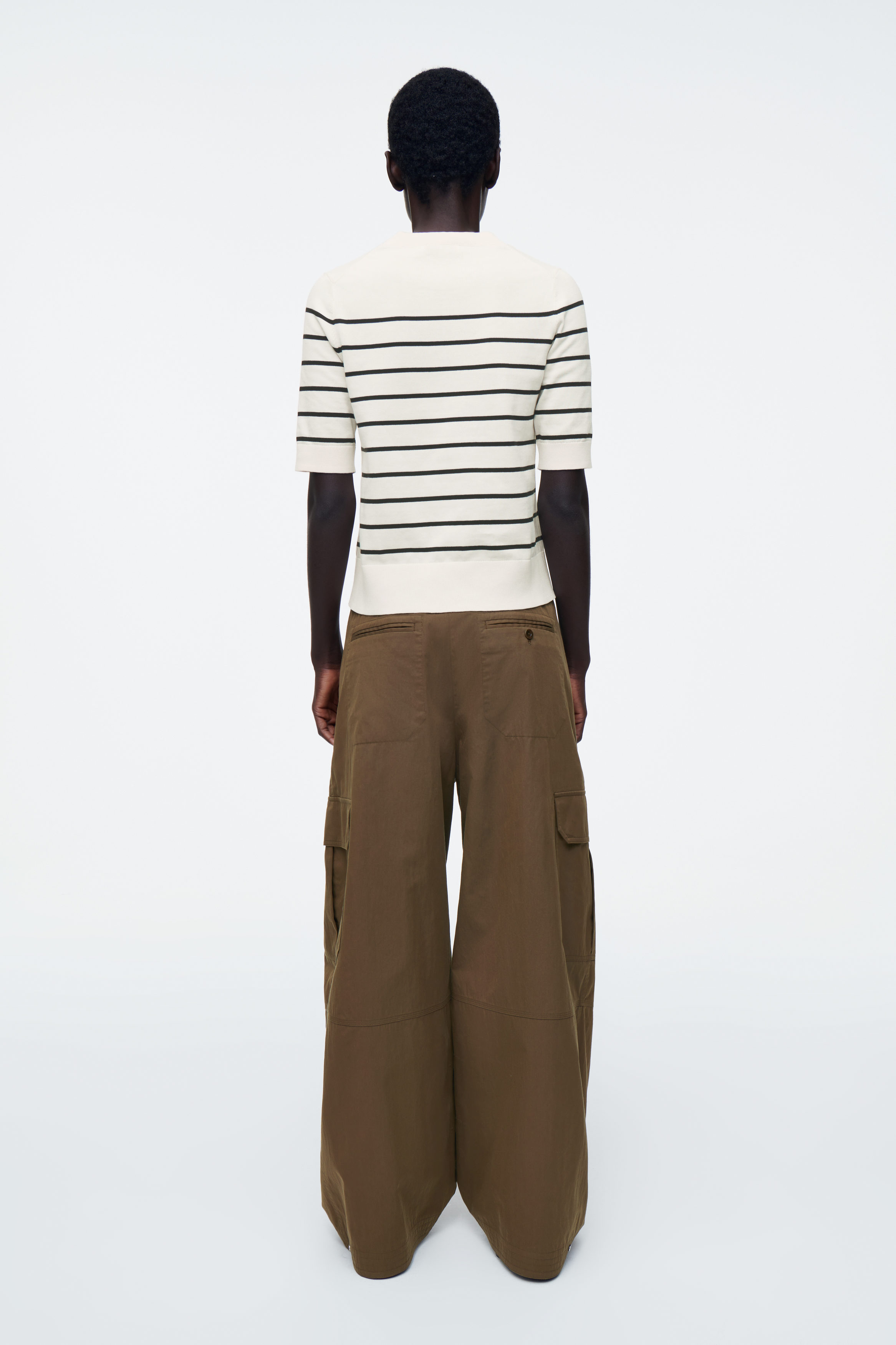 REGULAR KNITTED T-SHIRT - OFF-WHITE / STRIPED | COS