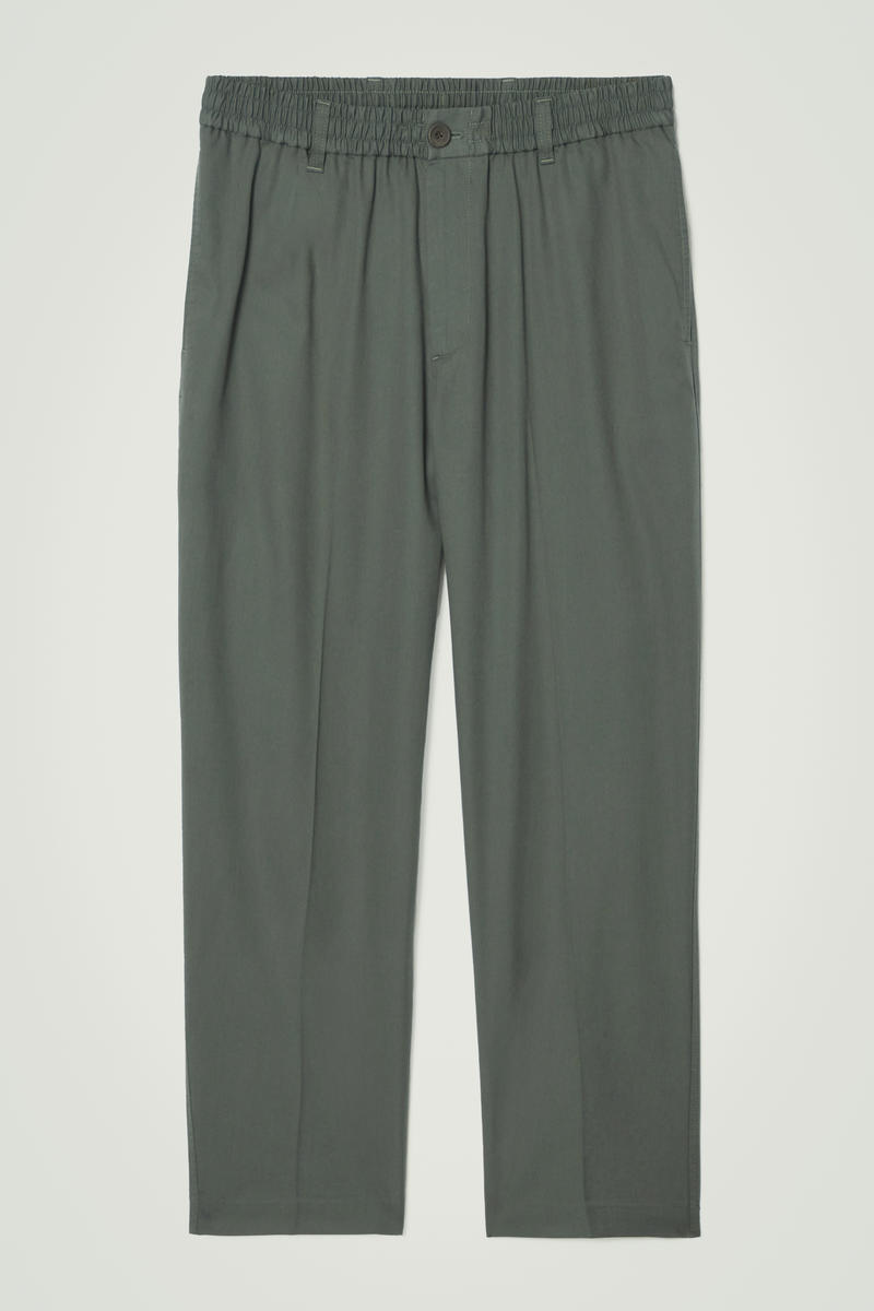 Tapered Elasticated Trousers in Green