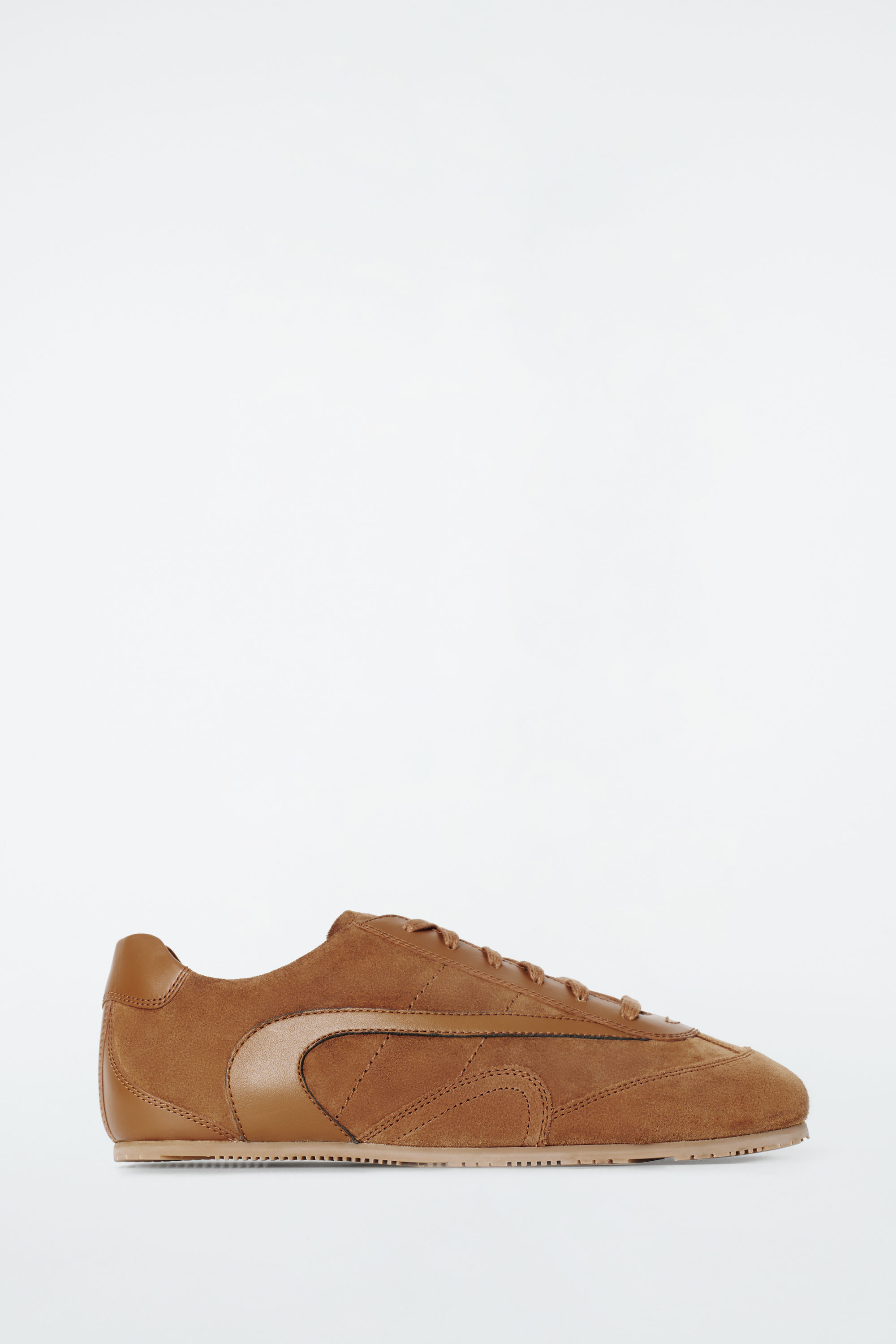 MINIMAL LEATHER SNEAKERS - COGNAC | COS US