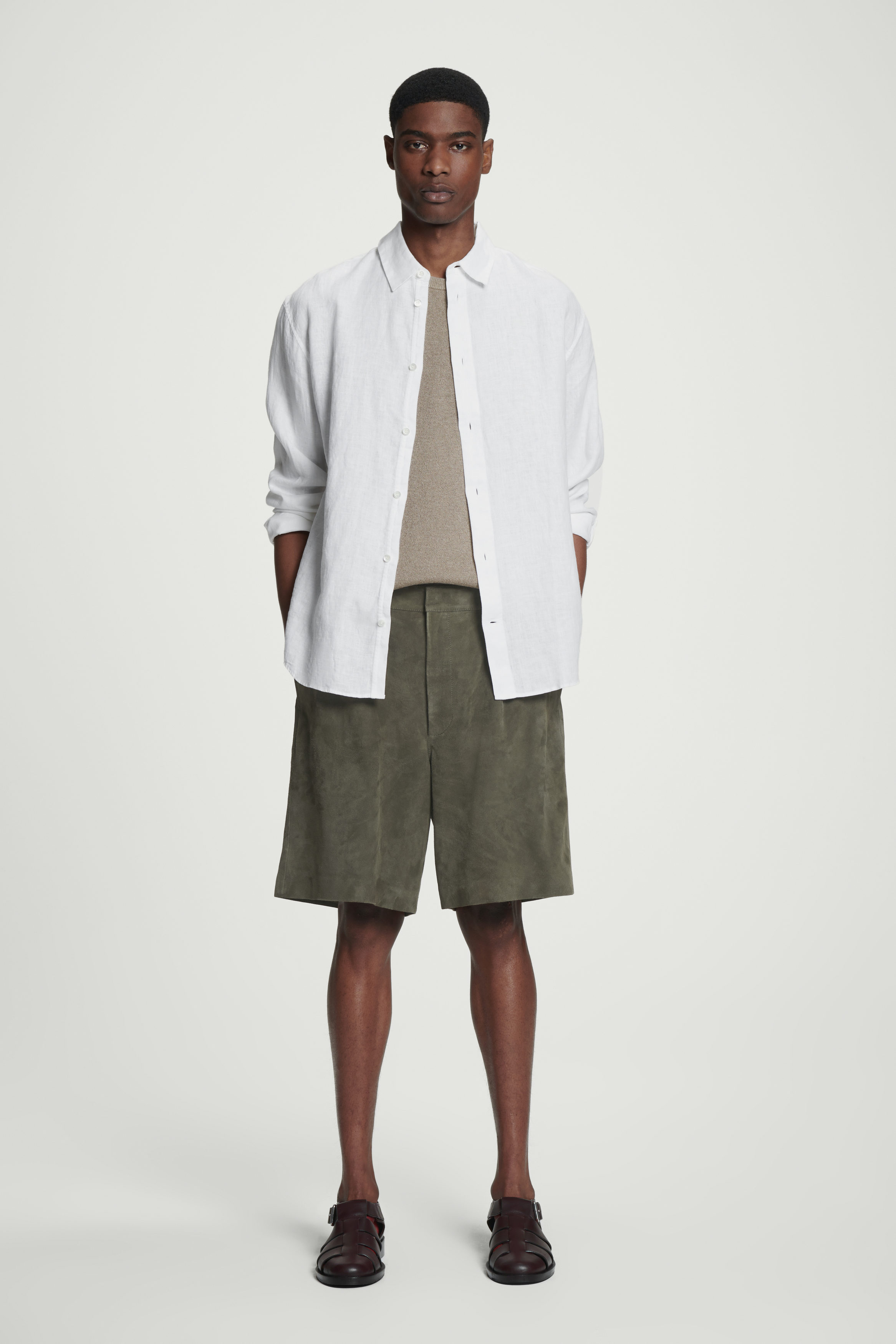 パンツ MILS9601 / SHORTS / COTTON. size02 Shorts in cotton Blue - LOEWE