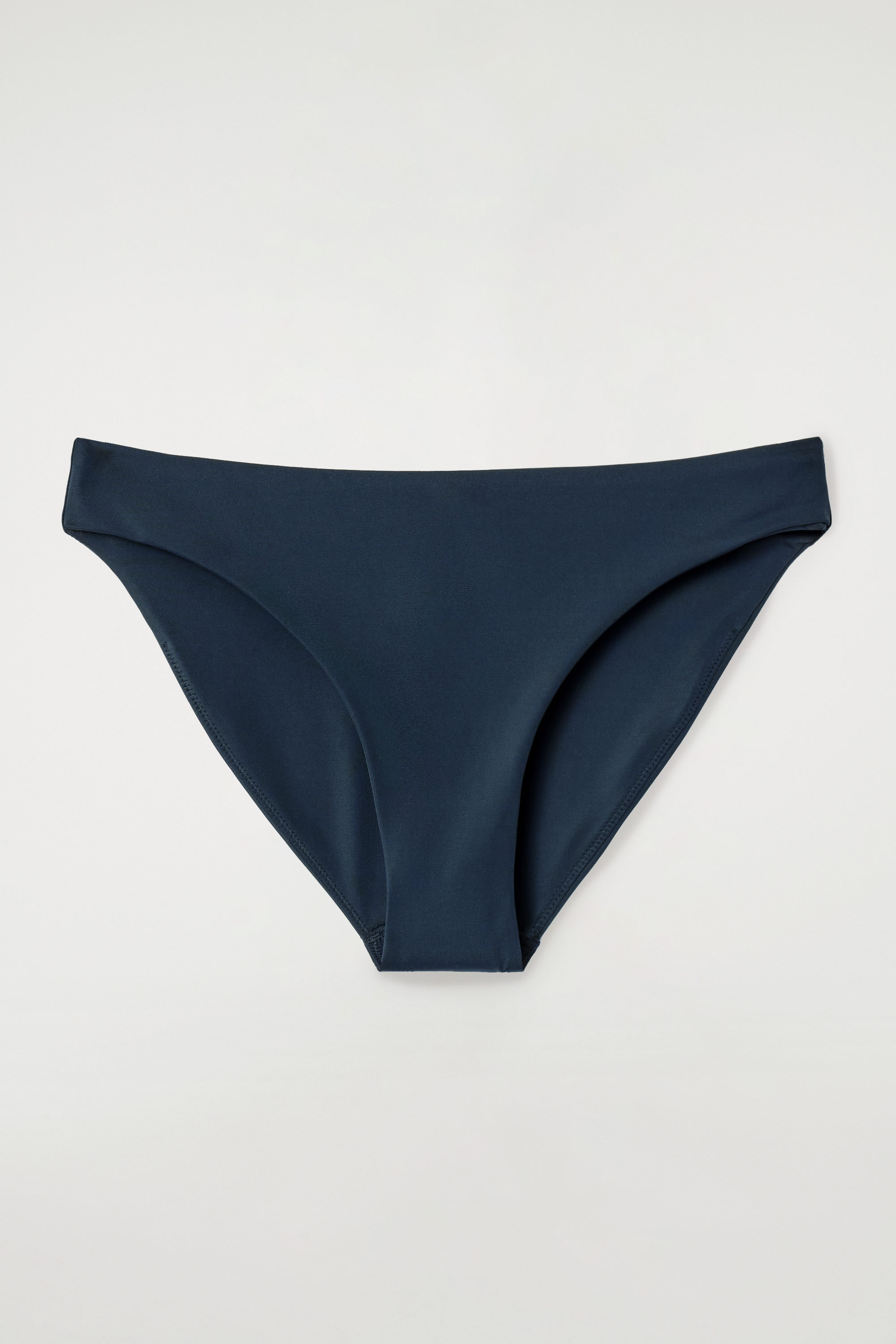 BRAGUITAS DE BIKINI CLÁSICAS AZUL MARINO COS