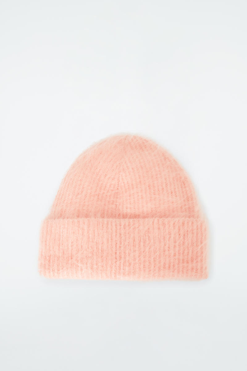 Ribbed Mohair Beanie