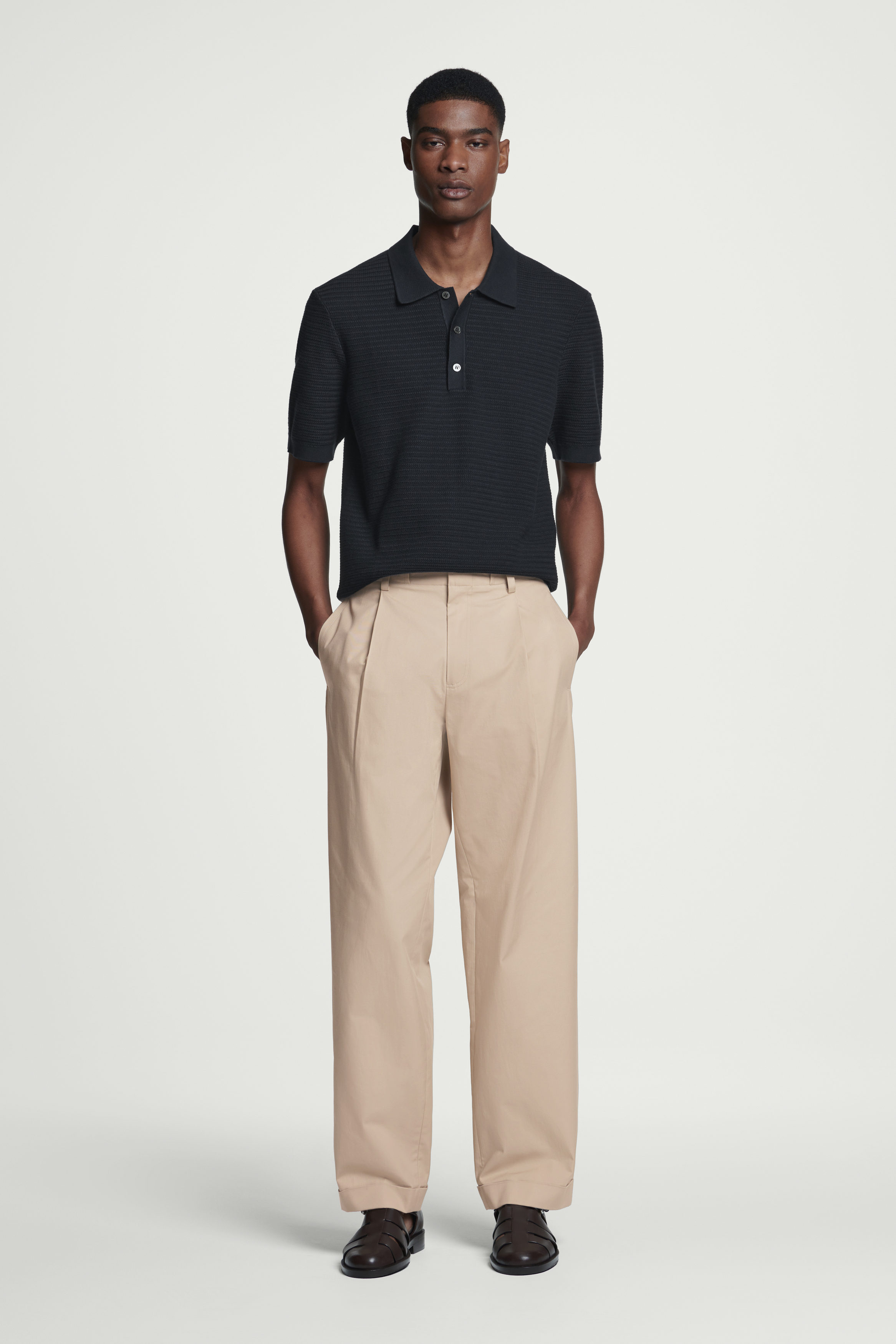 COS コス TEXTURED KNITTED POLO SHIRT ニット TEXTURED KNITTED POLO SHIRT テクスチャードニットポロシャツ ブルー