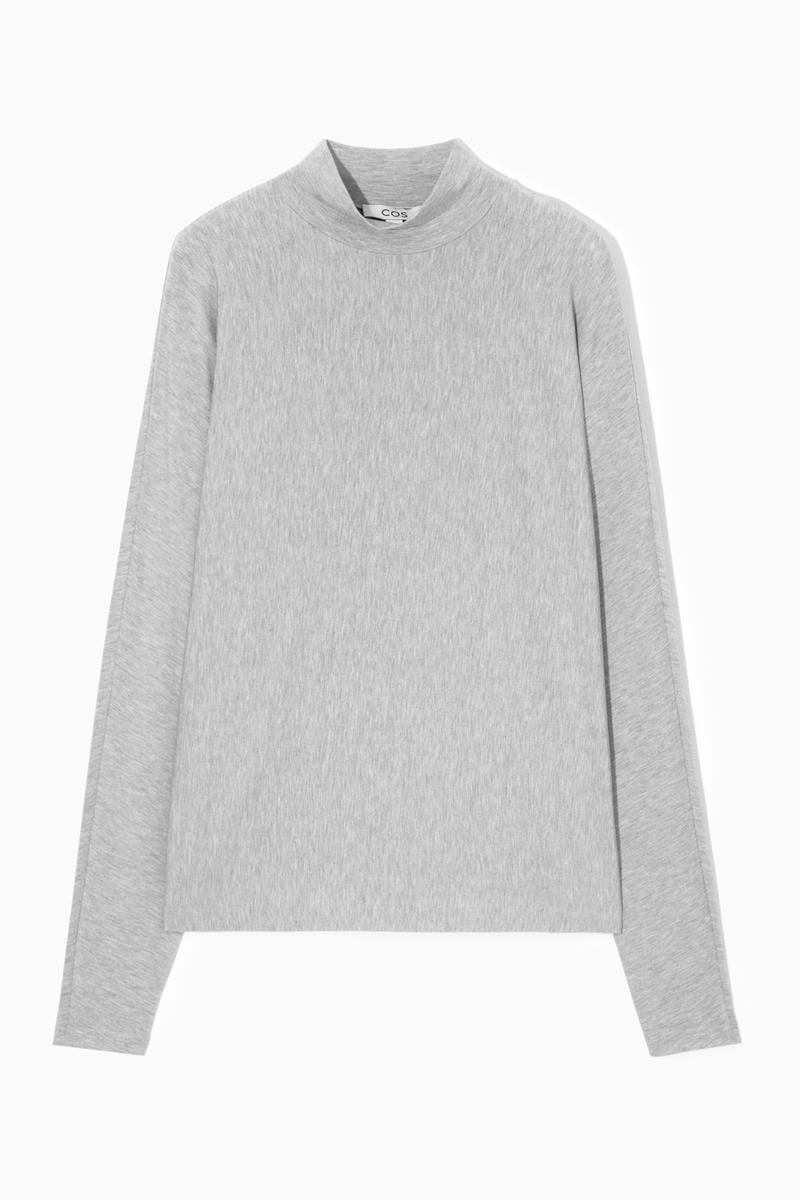 Relaxed Long-Sleeved Roll-Neck Top
