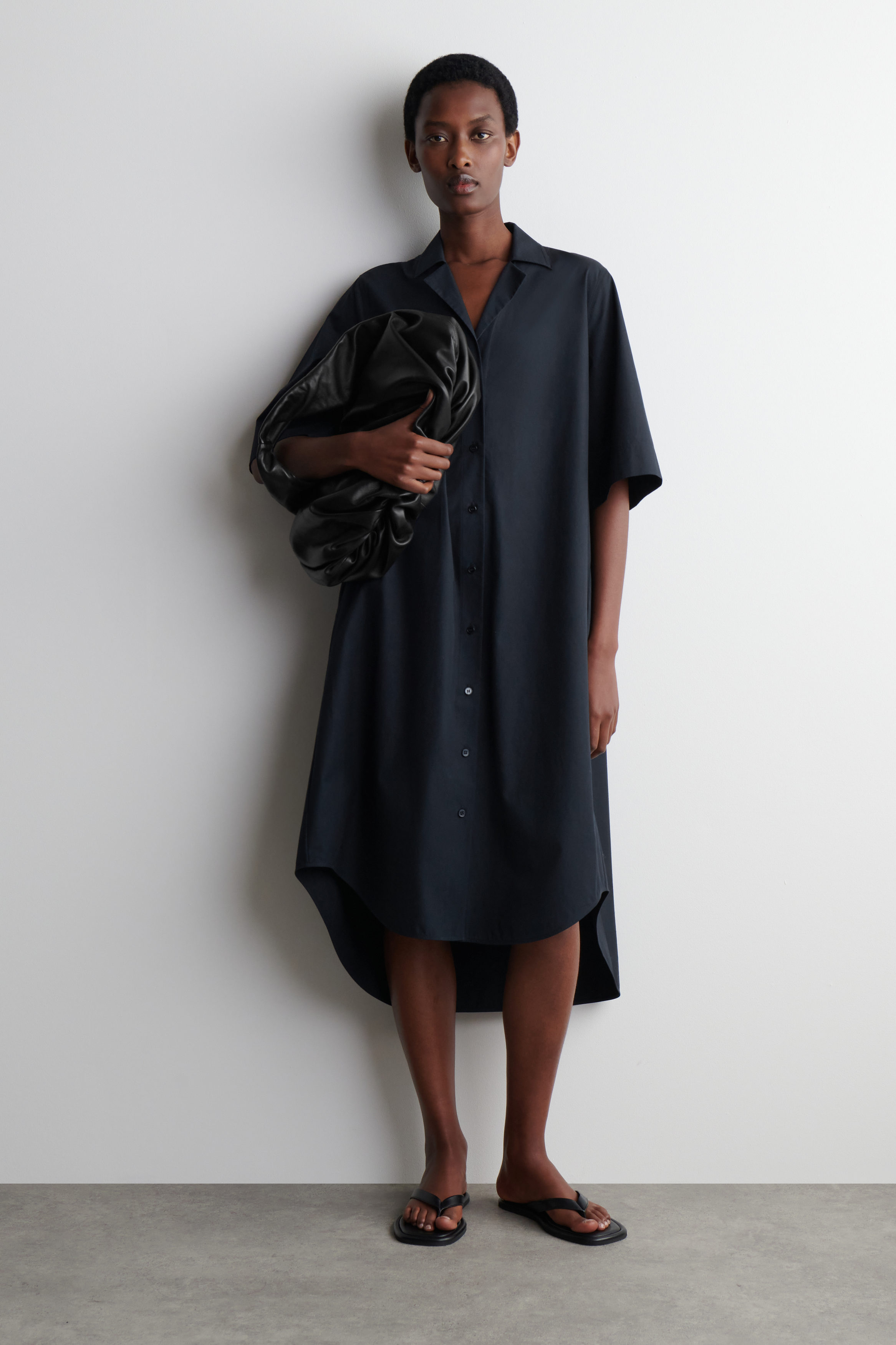 BELTED SHORT-SLEEVED MIDI SHIRT DRESS