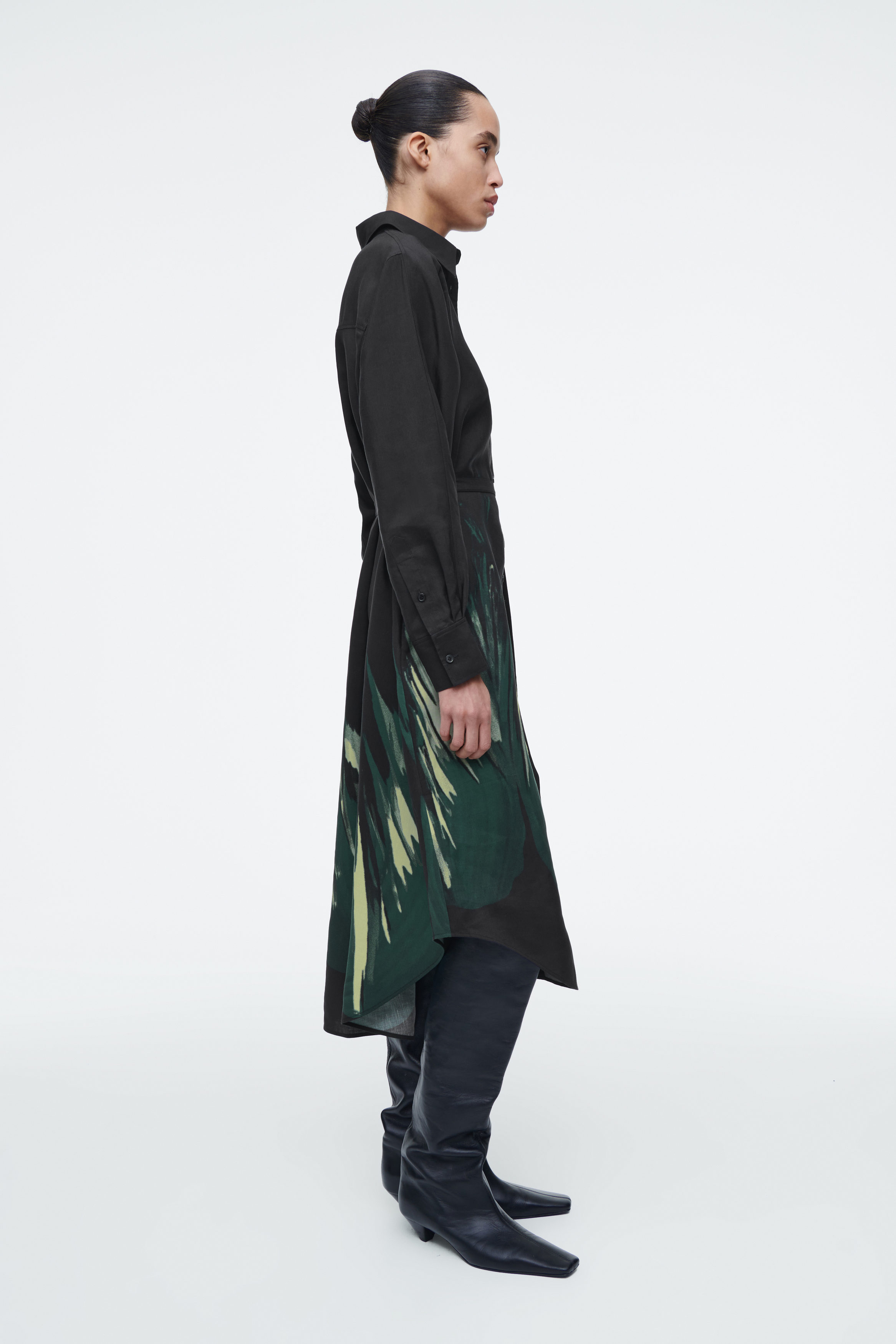 PRINTED BELTED SHIRT DRESS - BLACK / PRINTED PRINTED BELTED SHIRT DRESS - BLACK / PRINTED