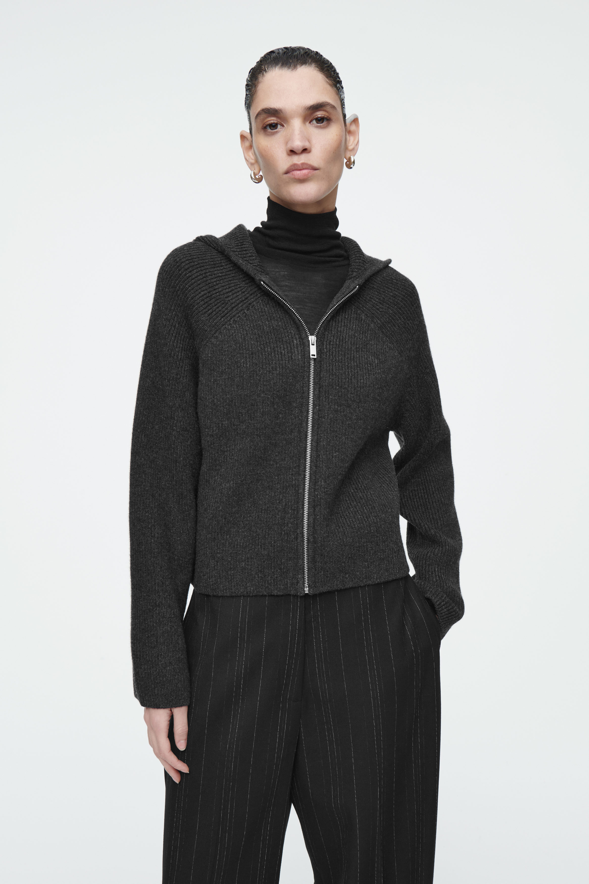 RIBBED MERINO WOOL HOODED JACKET
