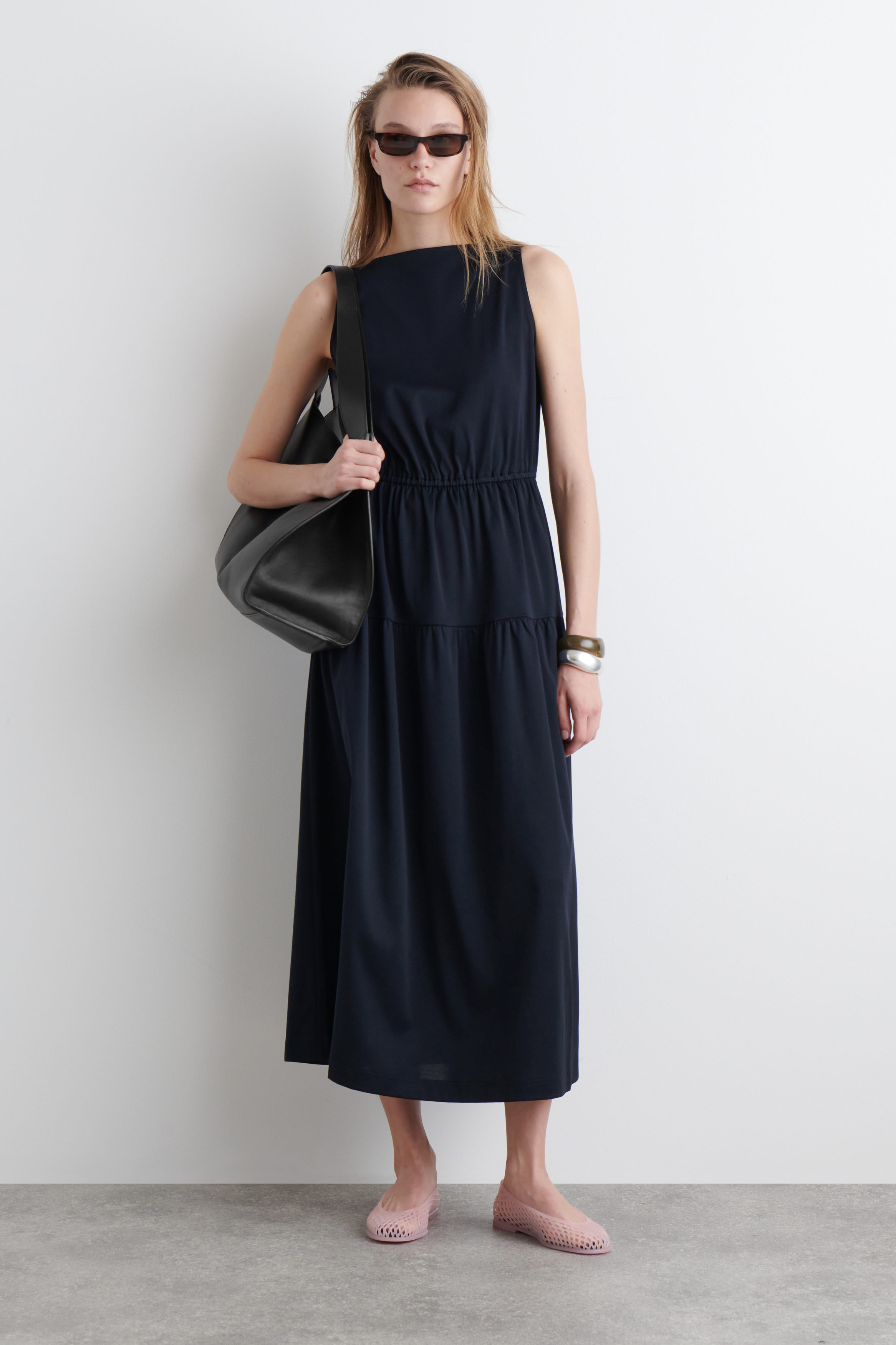 BOAT-NECKGATHEREDMIDIDRESS