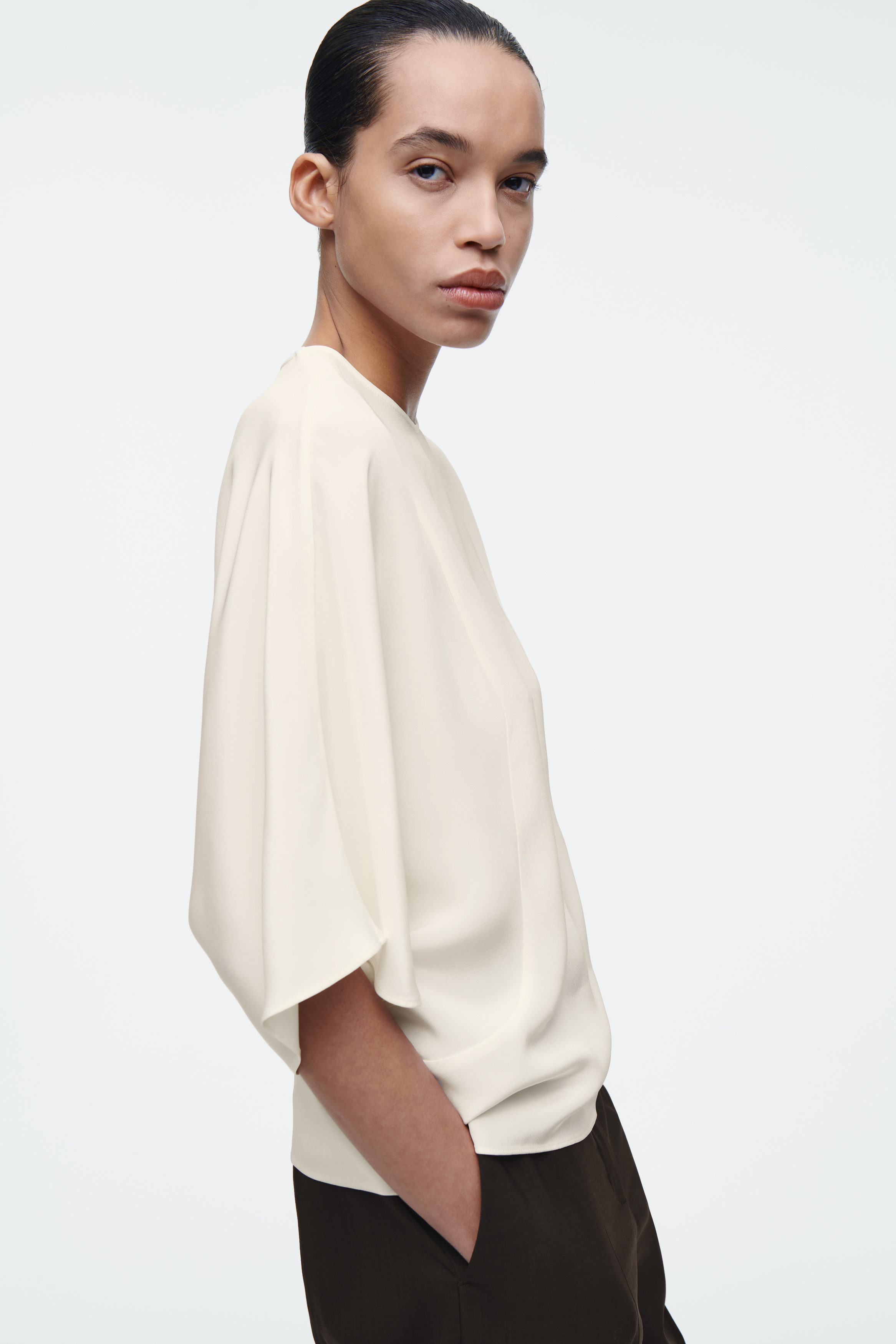 Tシャツ・カットソー CACHEMIRE AND SILK TOP メンズ Tシャツ T-ADJUST-SLITS-R17（Tシャツ/カットソー