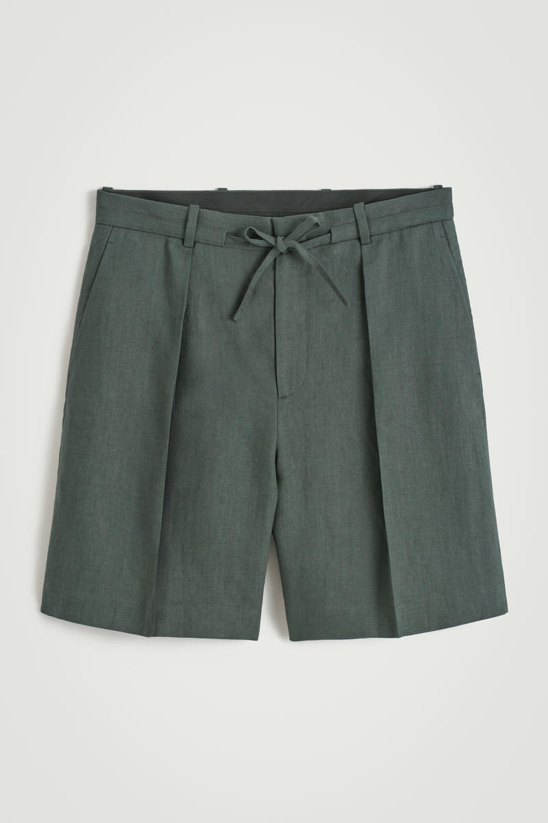 Tailored Drawstring Linen Shorts in Green
