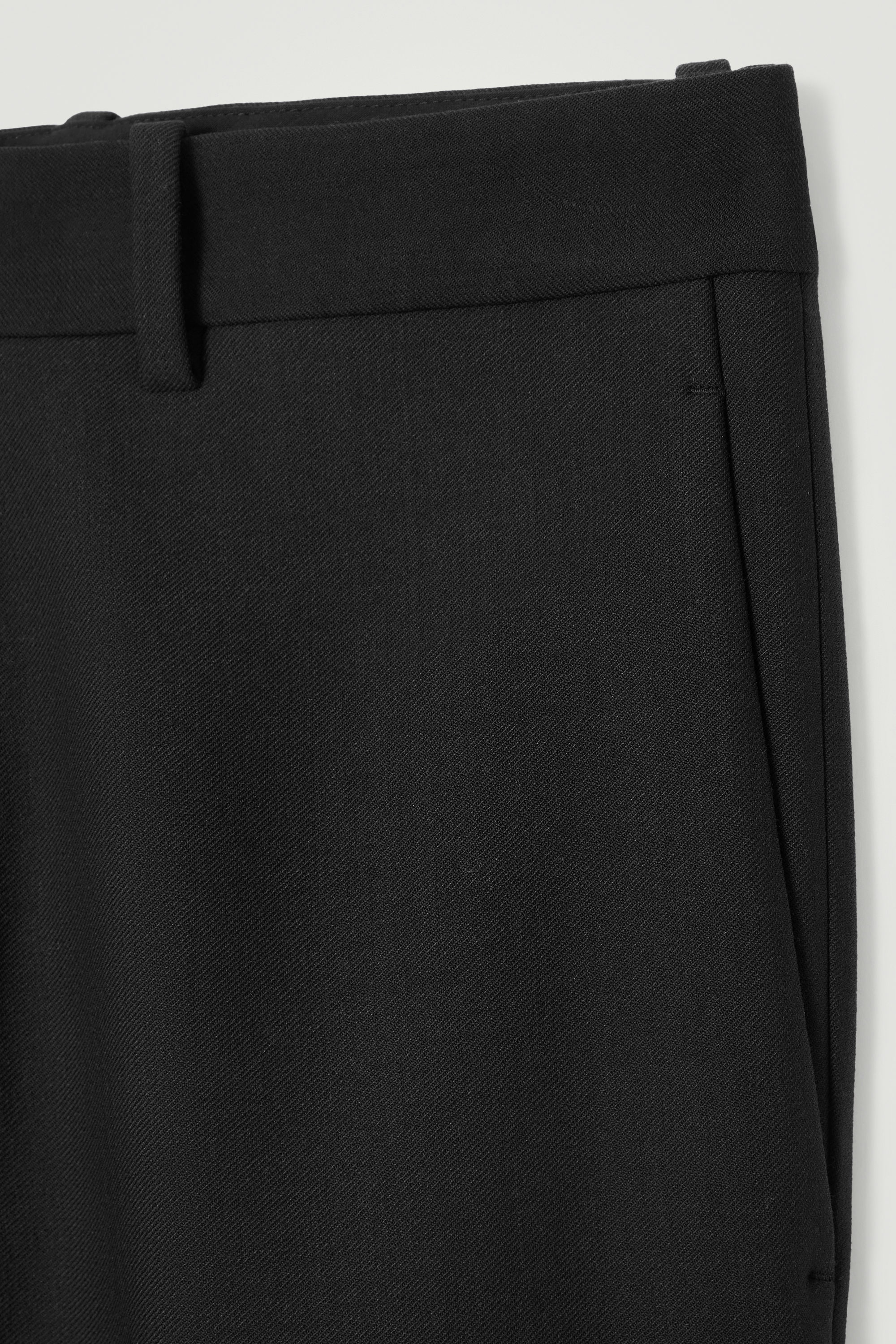 CROPPED WOOL-BLEND FLARED TROUSERS - BLACK