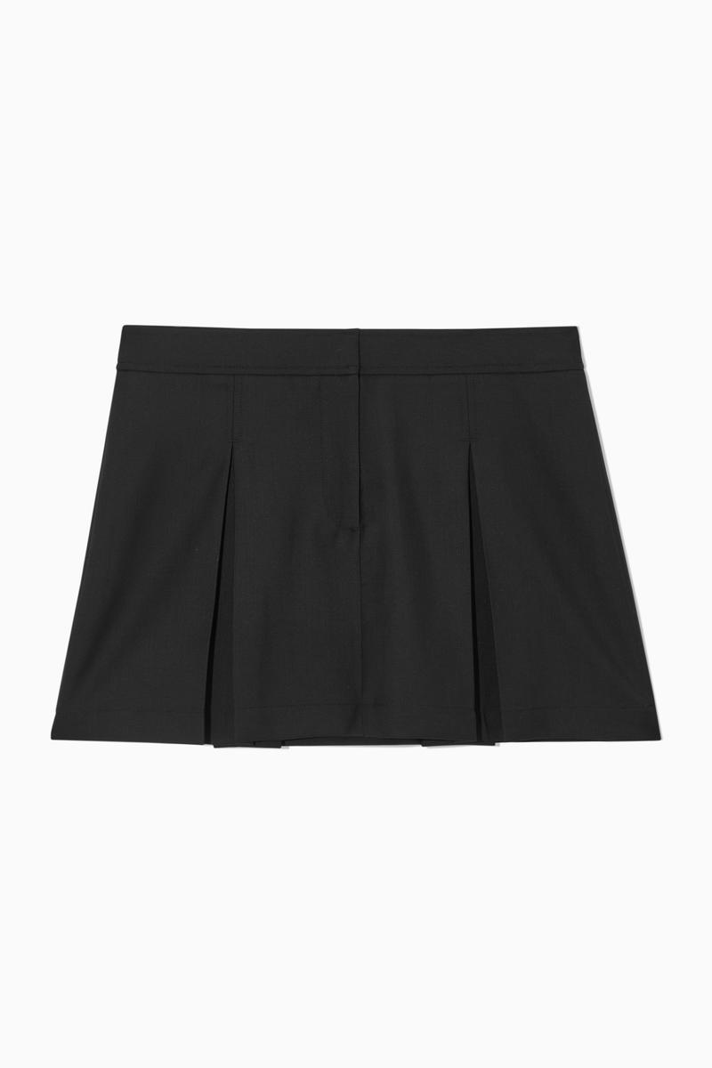 Low-Rise Pleated Wool Mini Skirt