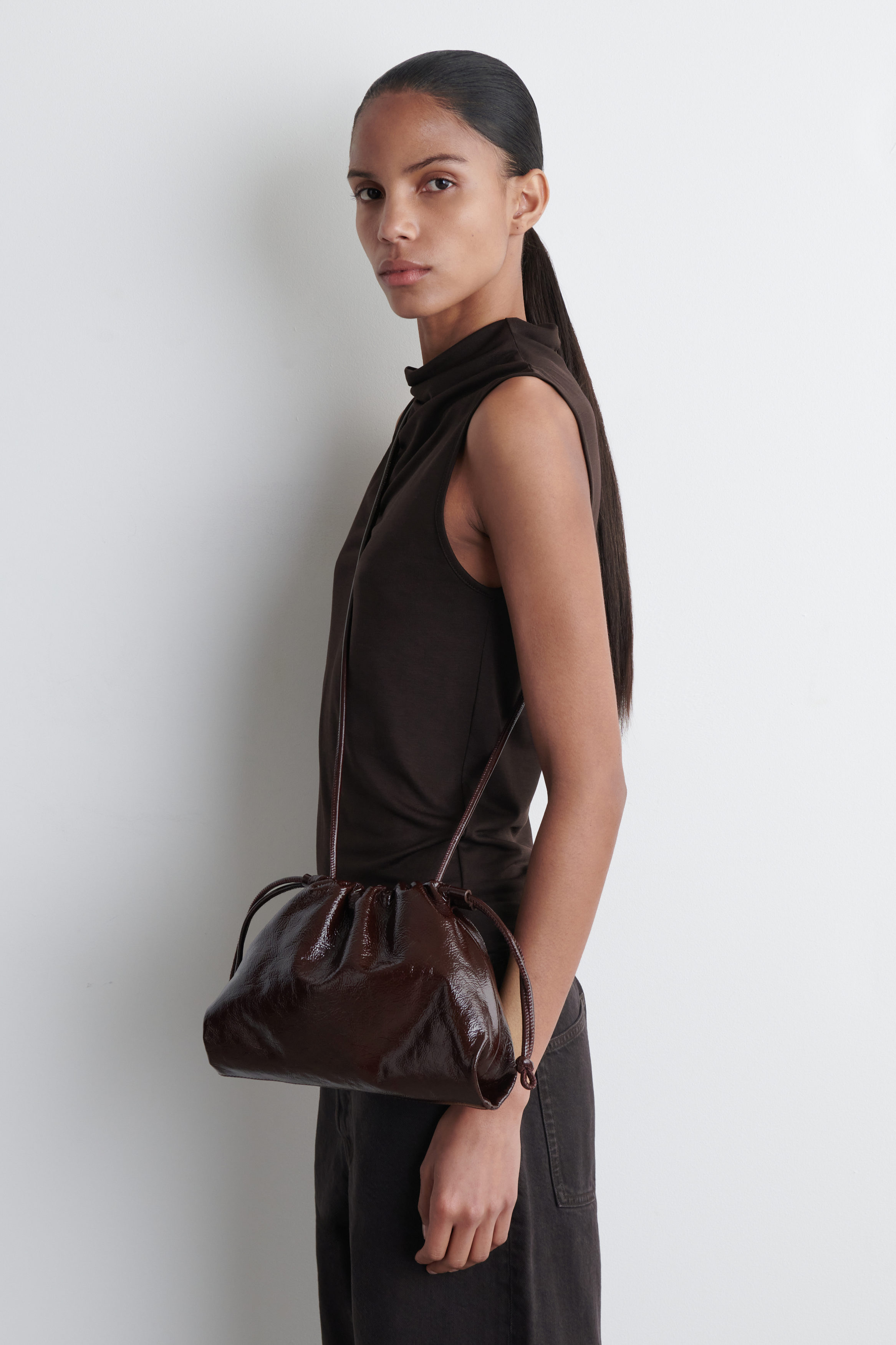 CAVATELLI MINI CLUTCH - SUEDE CAVATELLI ミニクラッチバッグ