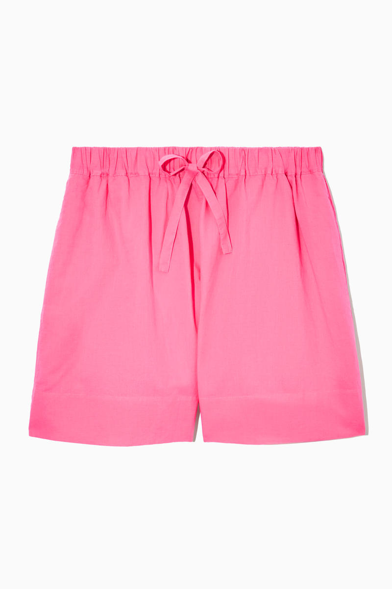 Oversized Drawstring Shorts in Pink