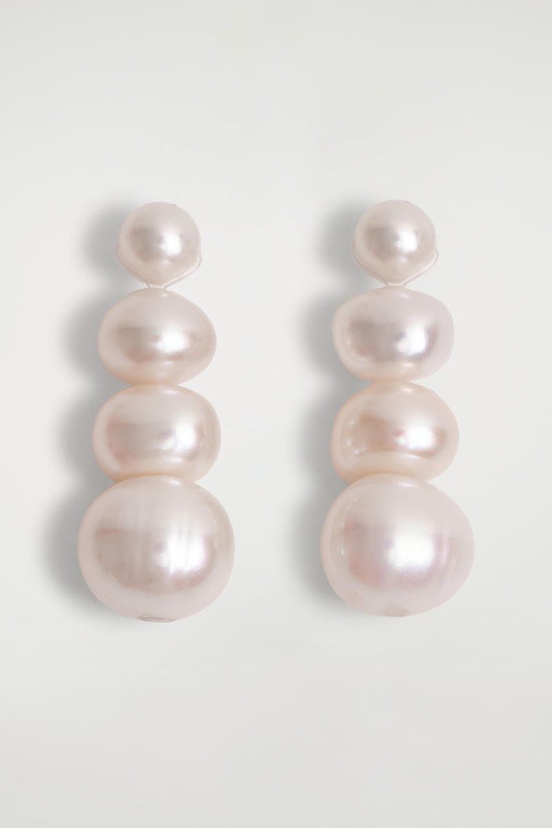 Freshwater Pearl Stud Earrings