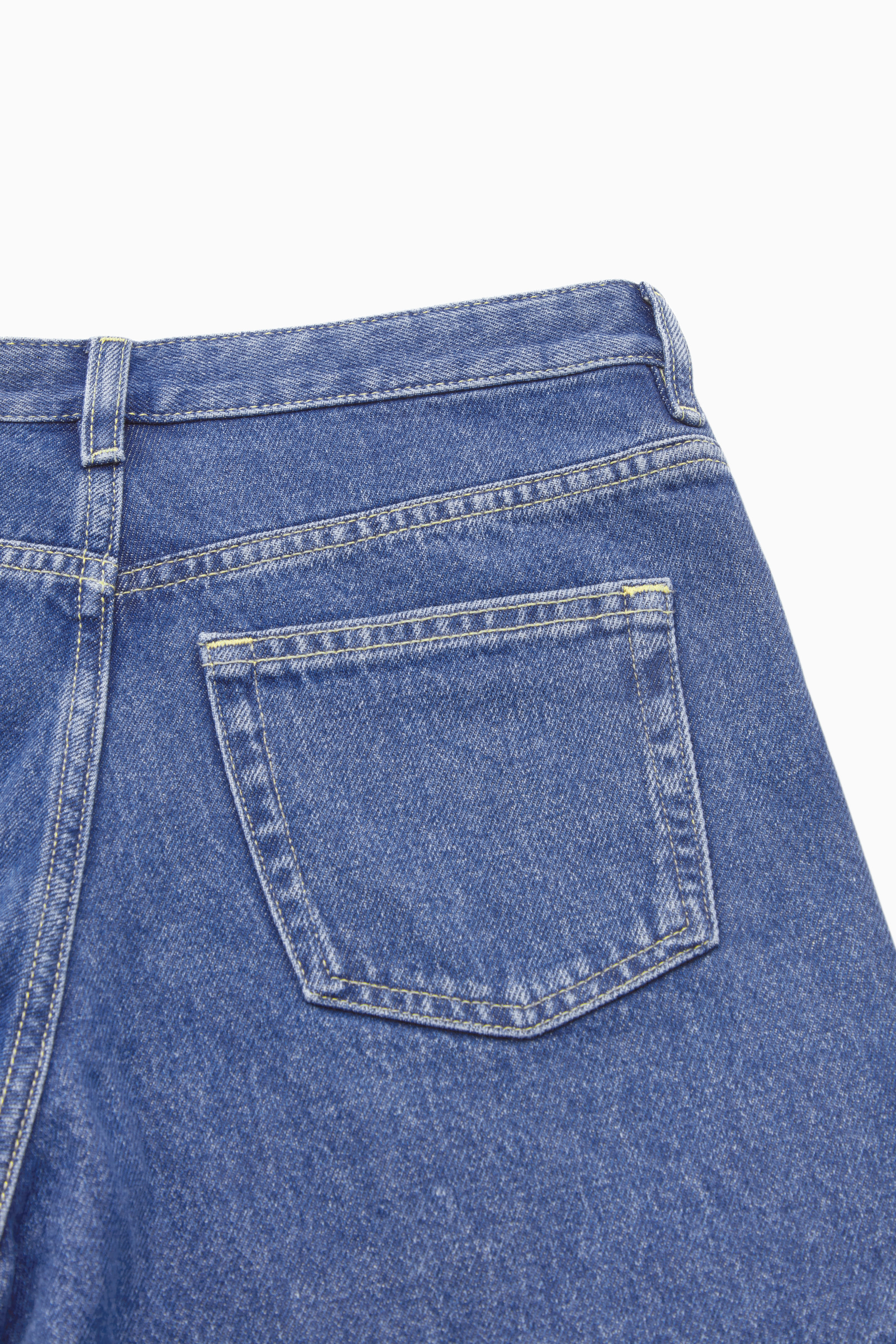 ARCH TAPERED JEANS - WASHED BLUE | COS