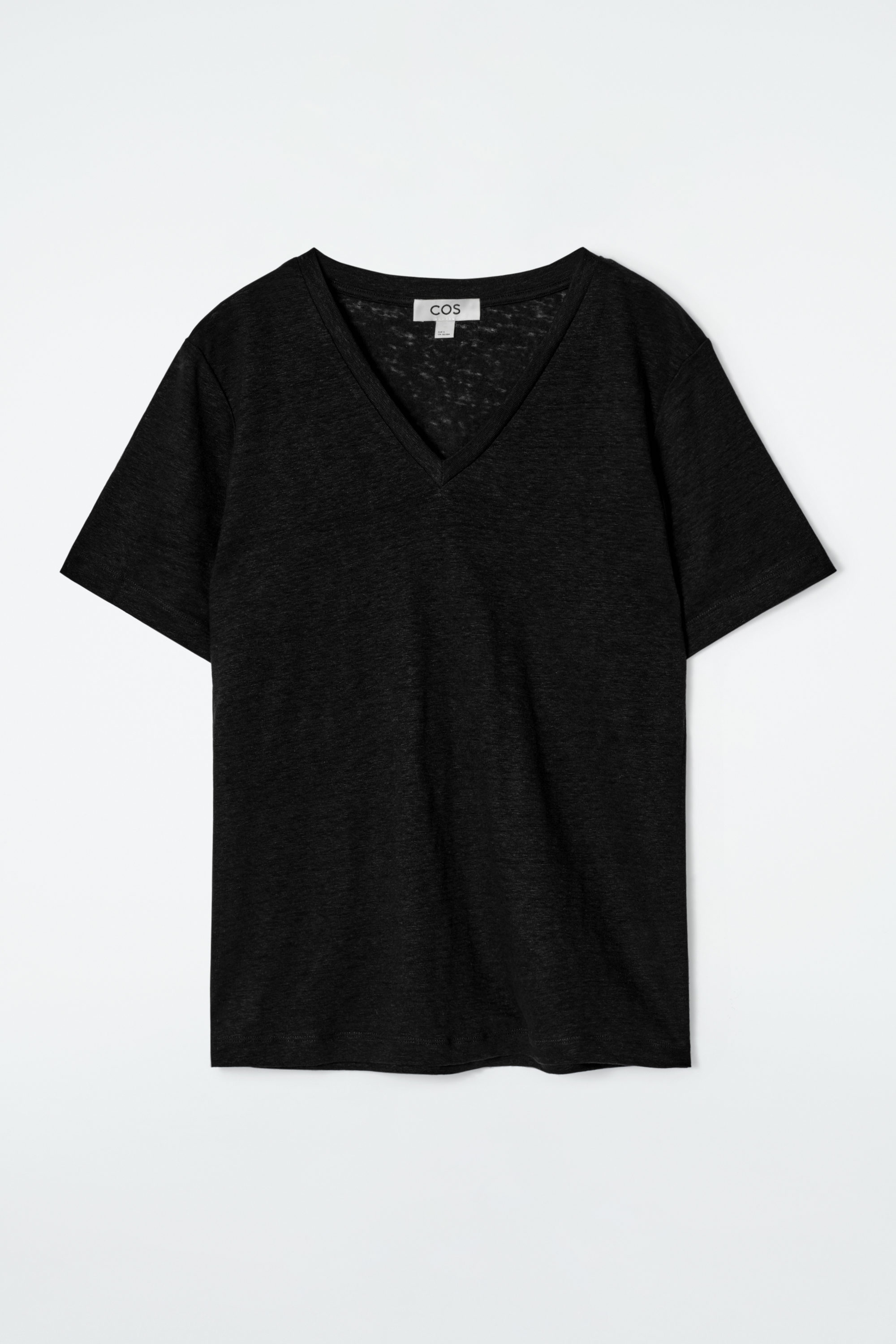 V-NECK LINEN T-SHIRT - BLACK | COS