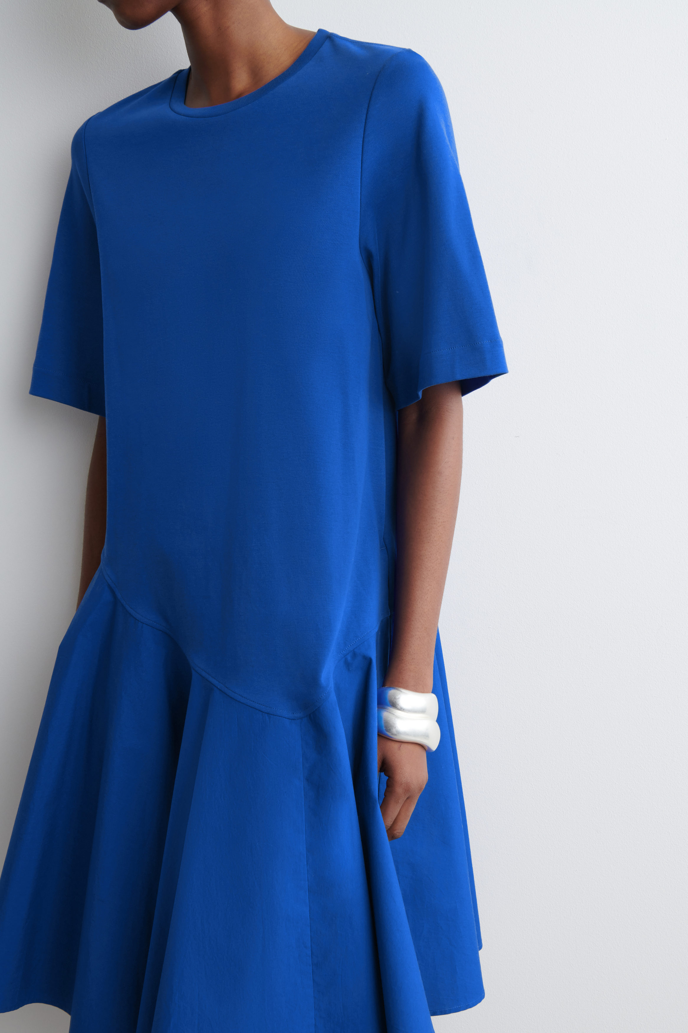トップス Auskou MIMEME aci-t navy ASYMMETRIC MINI T-SHIRT DRESS - COBALT | COS