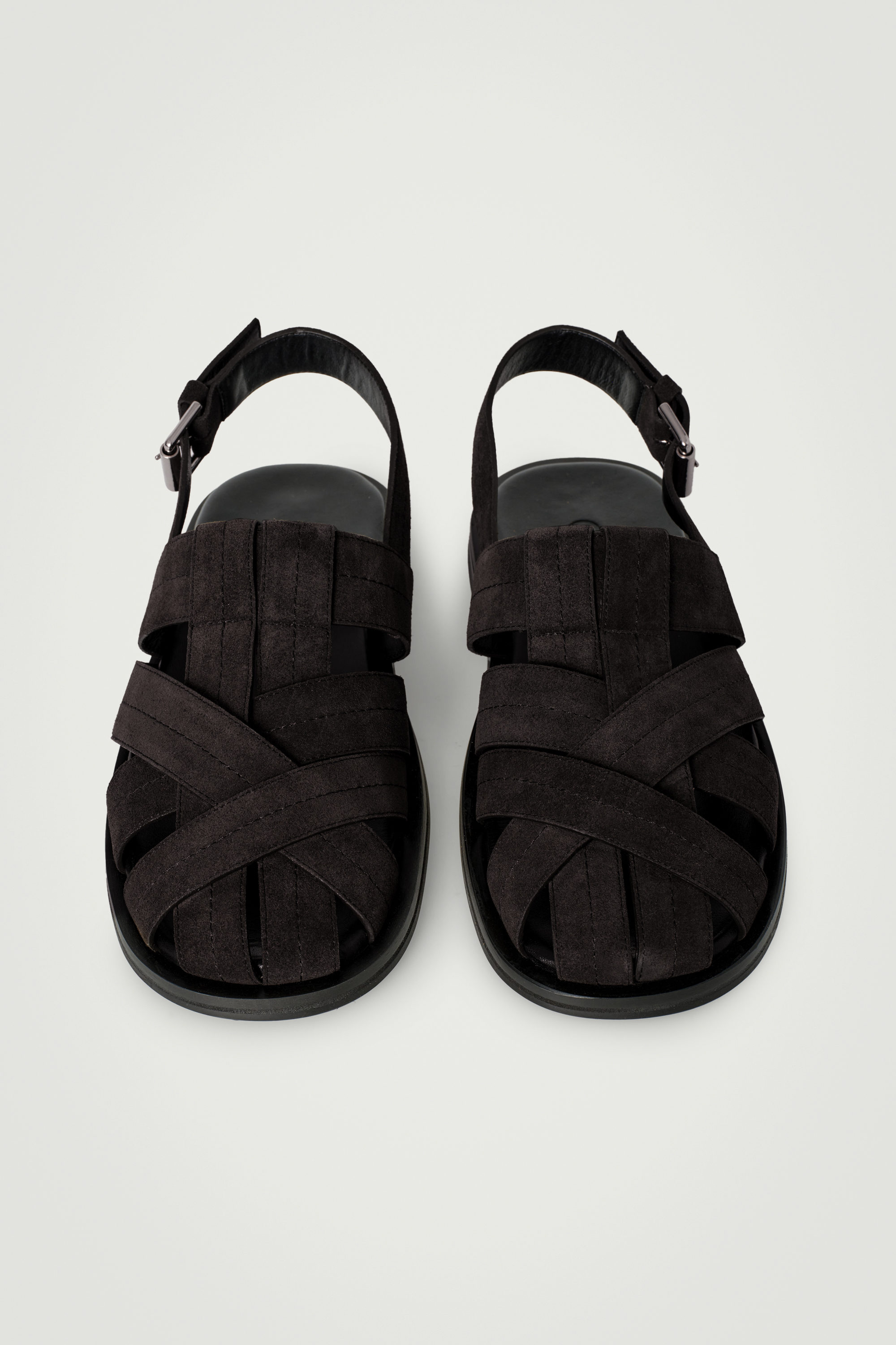 靴 cos suede sandals SUEDE FISHERMAN SANDALS - BROWN | COS