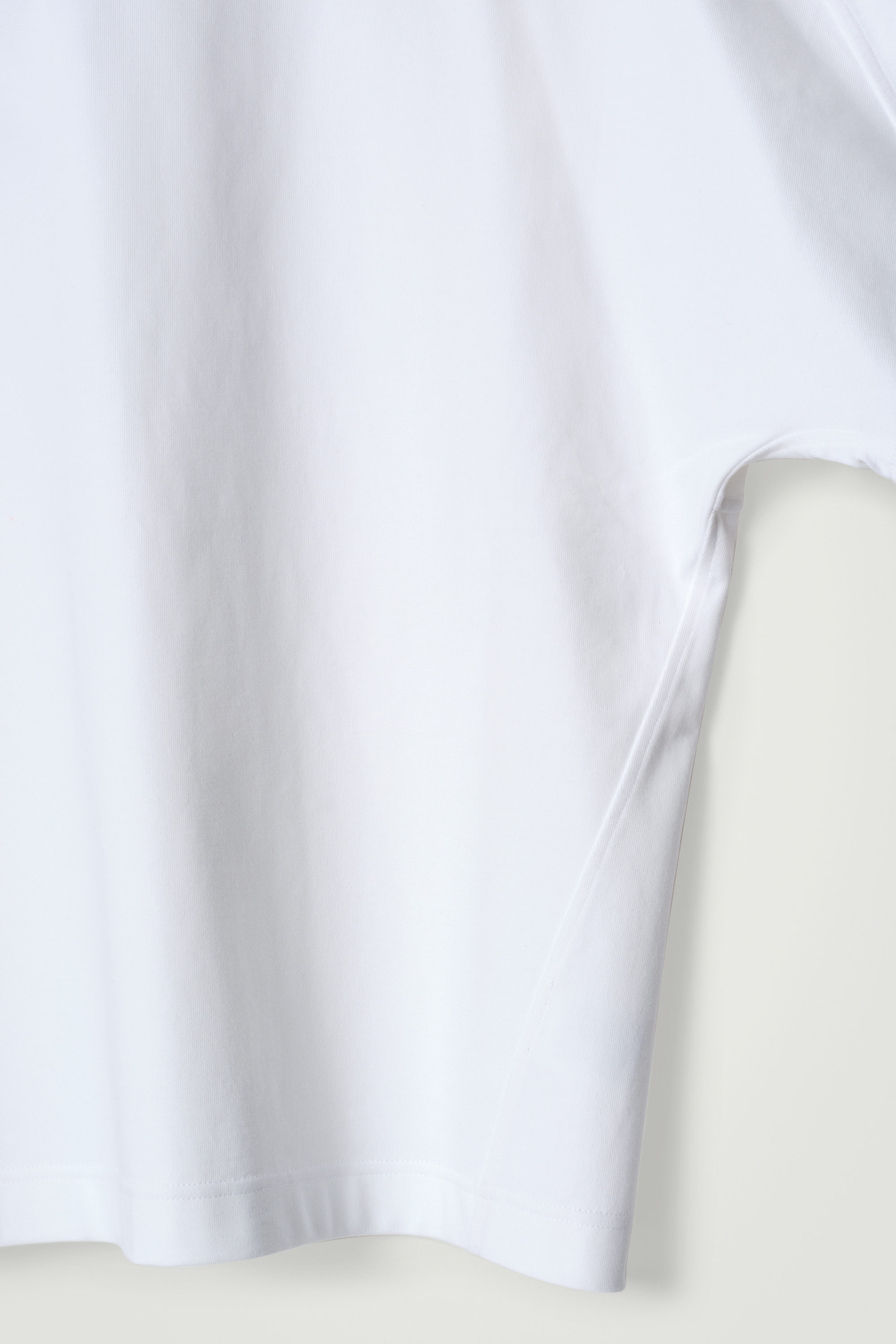 OVERSIZED HEAVYWEIGHT MOCK-NECK T-SHIRT - WHITE